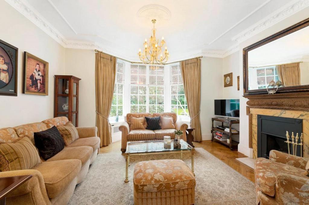 Appartement Royal Victorian Regency Palace