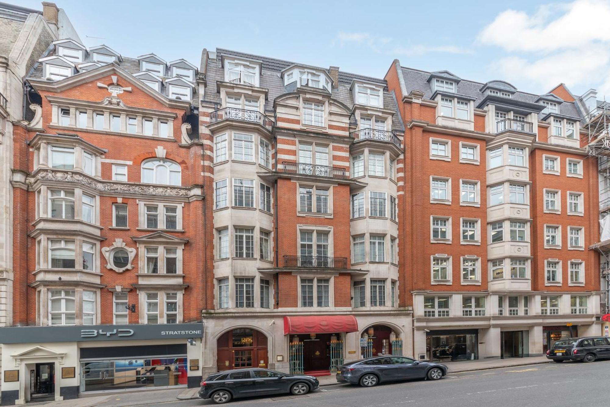 Apartamento Spectacular 3 Bed In Berkeley Sq Mayfair