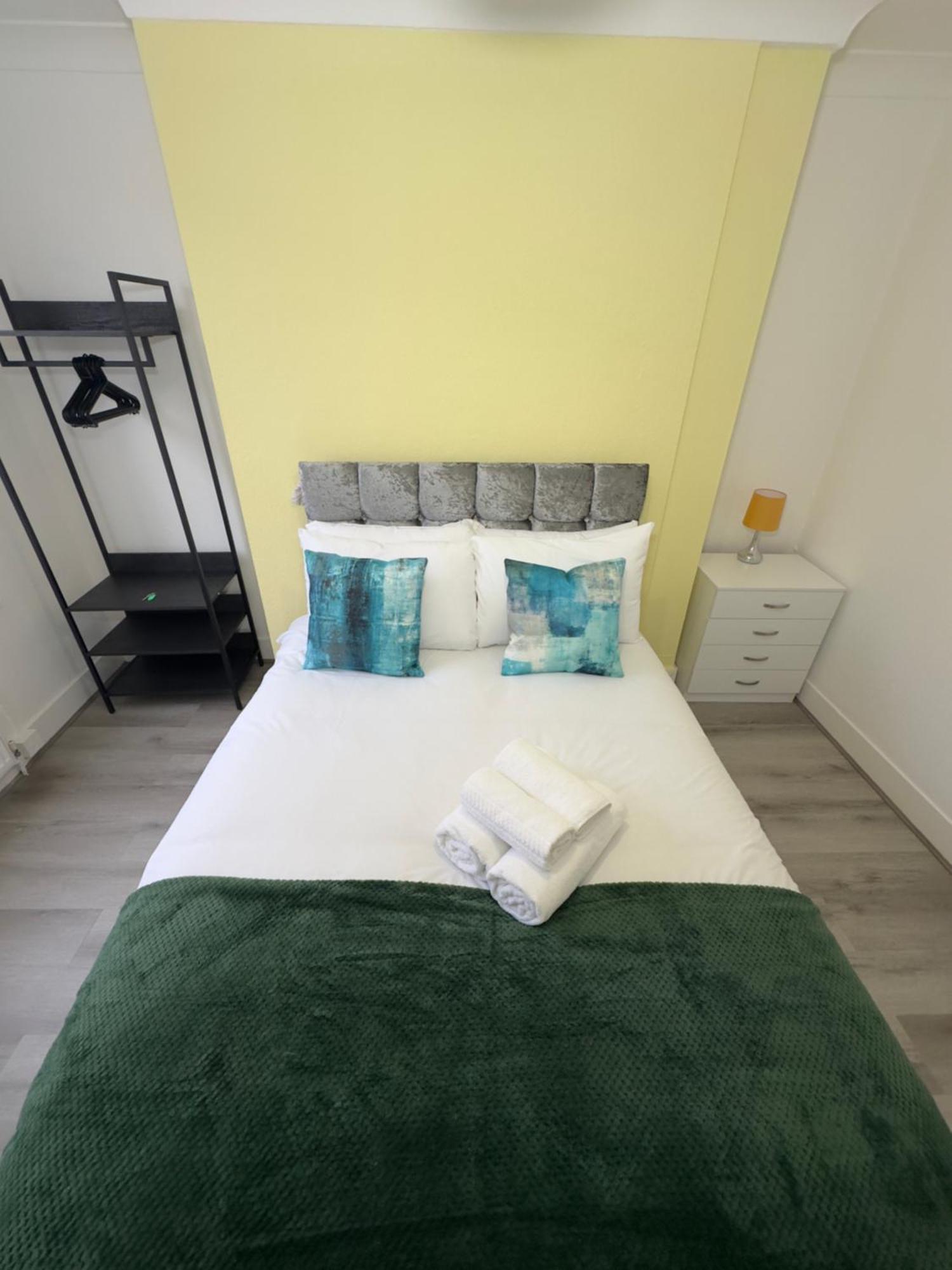 Newly Decorated 5-bed Hackney Townhouse Сasa de vacaciones