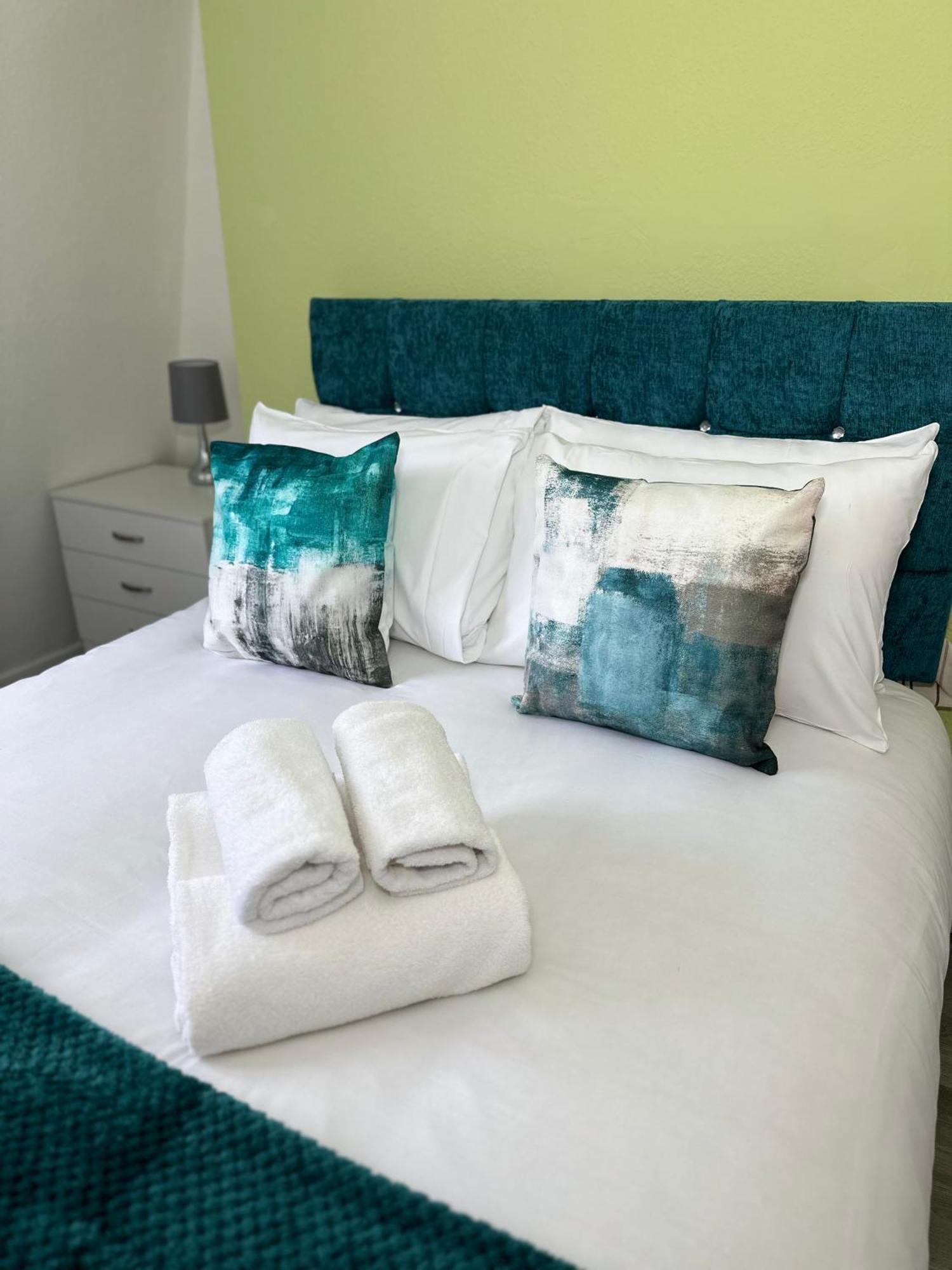 Newly Decorated 5-bed Hackney Townhouse Londres