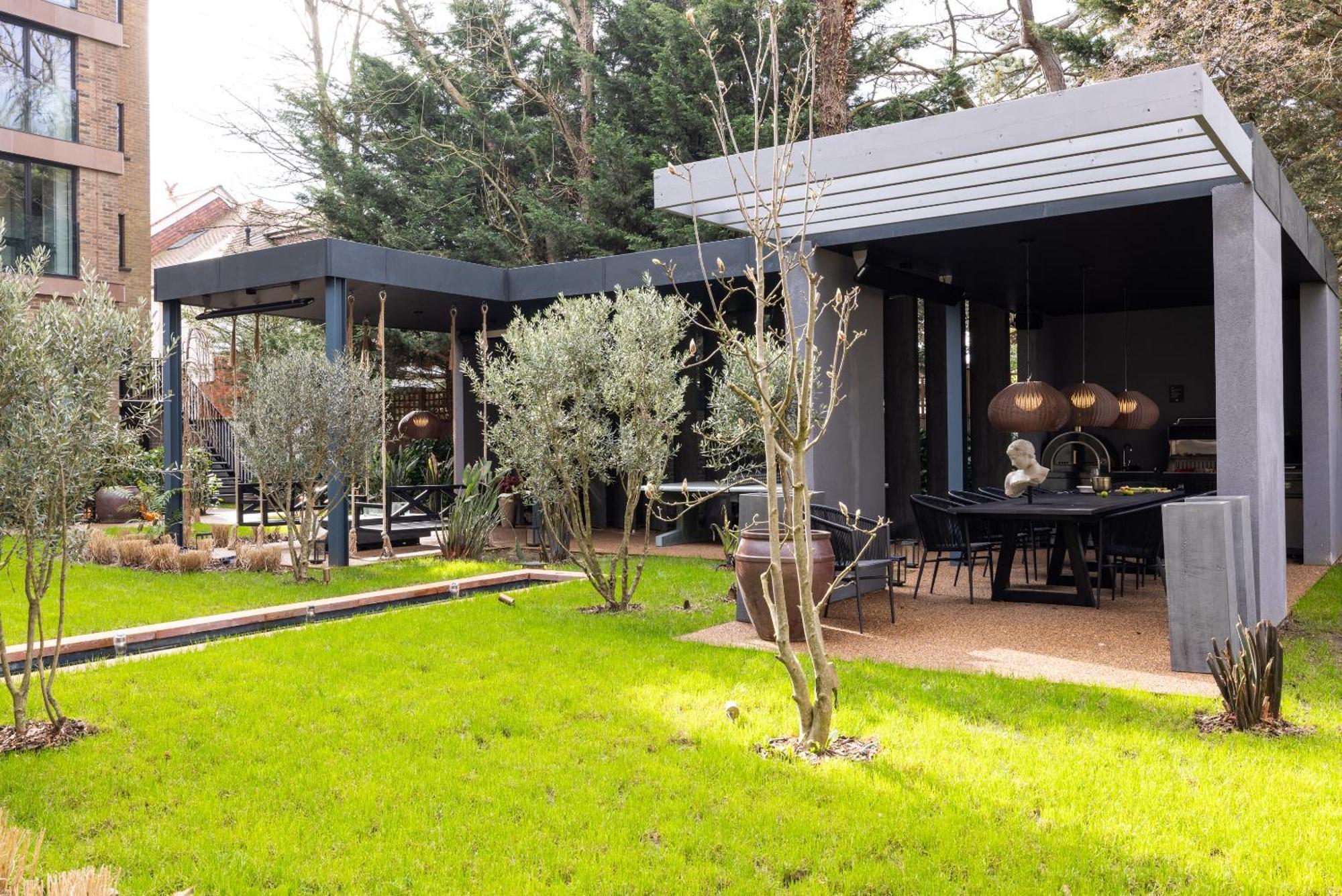 The Brondesbury By Nestor * Londres