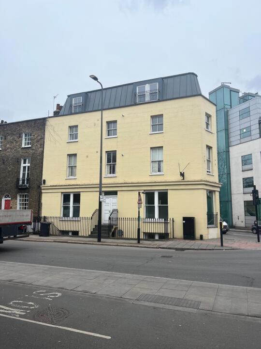 1br, 4min Vauxhall & Oval, 30min Big Ben Londres