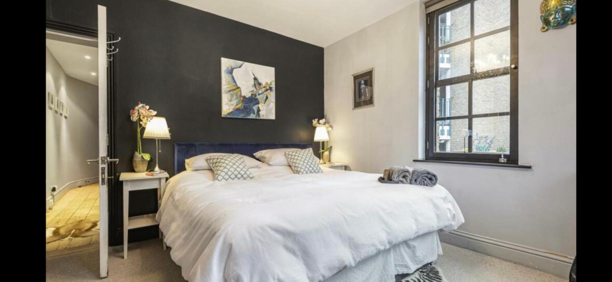 Tower Bridge, Boutique, Shad Thames Butlers Wharf Secure Parking , Balcony View Of Shard, Luxury With Van Parking Upto 4 Vans Ideal For Builders Shopfitters Secure Cctv * Londres
