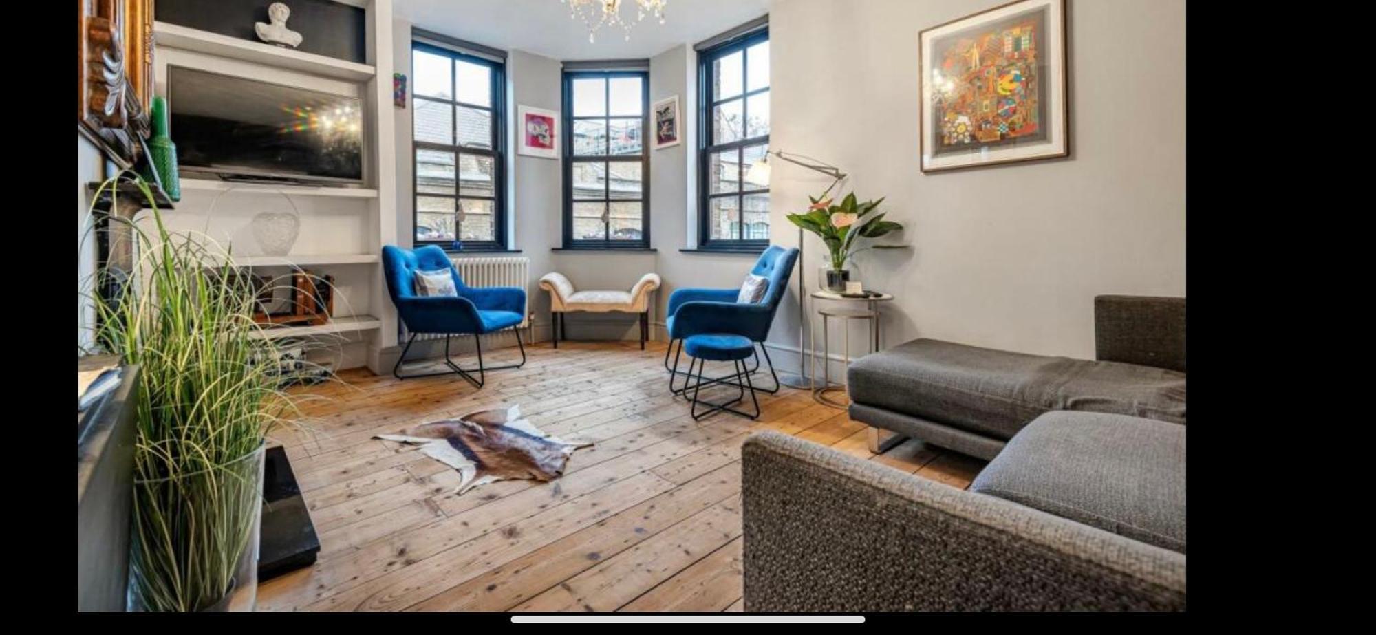 Tower Bridge, Boutique, Shad Thames Butlers Wharf Secure Parking , Balcony View Of Shard, Luxury With Van Parking Upto 4 Vans Ideal For Builders Shopfitters Secure Cctv Appartement Londres