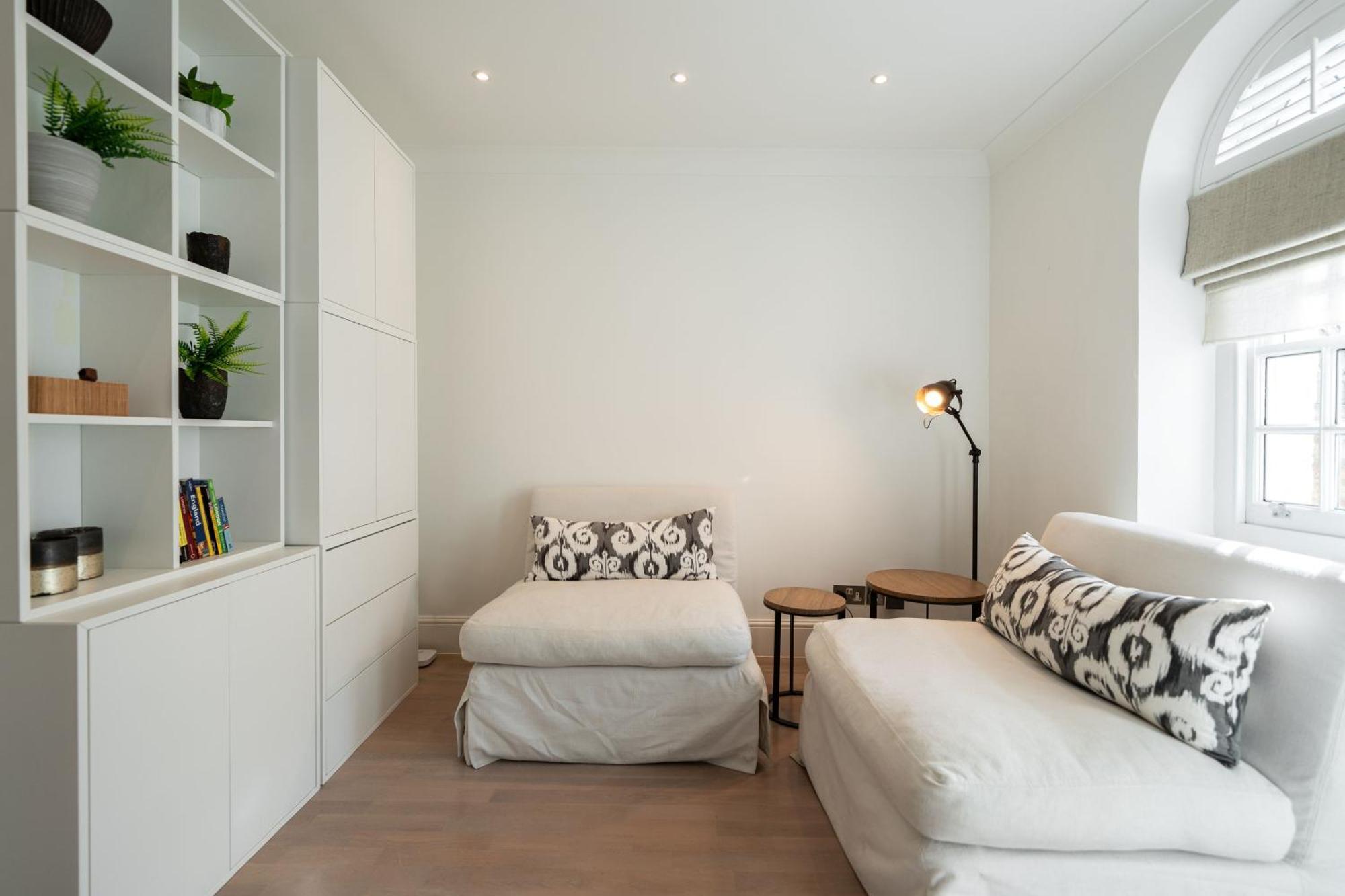 The Chelsea Place - Lovely 4bdr House With Terrace Appartement Londres
