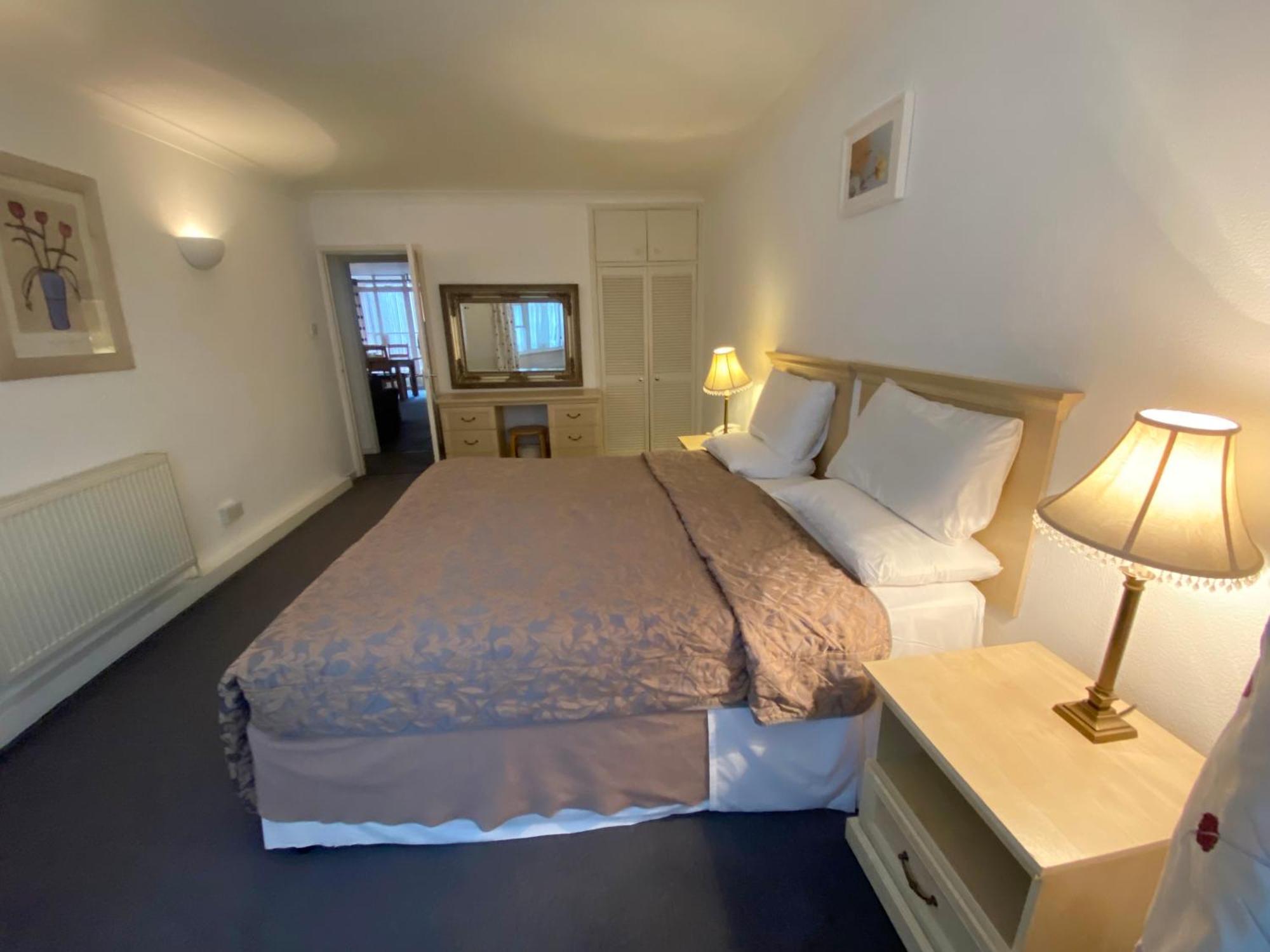 Mayfair Spacious Appartement