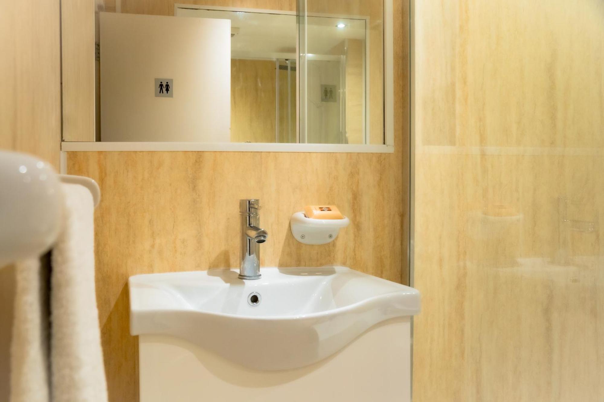 Loft Style Near O2, Abba Voyage, Excel London