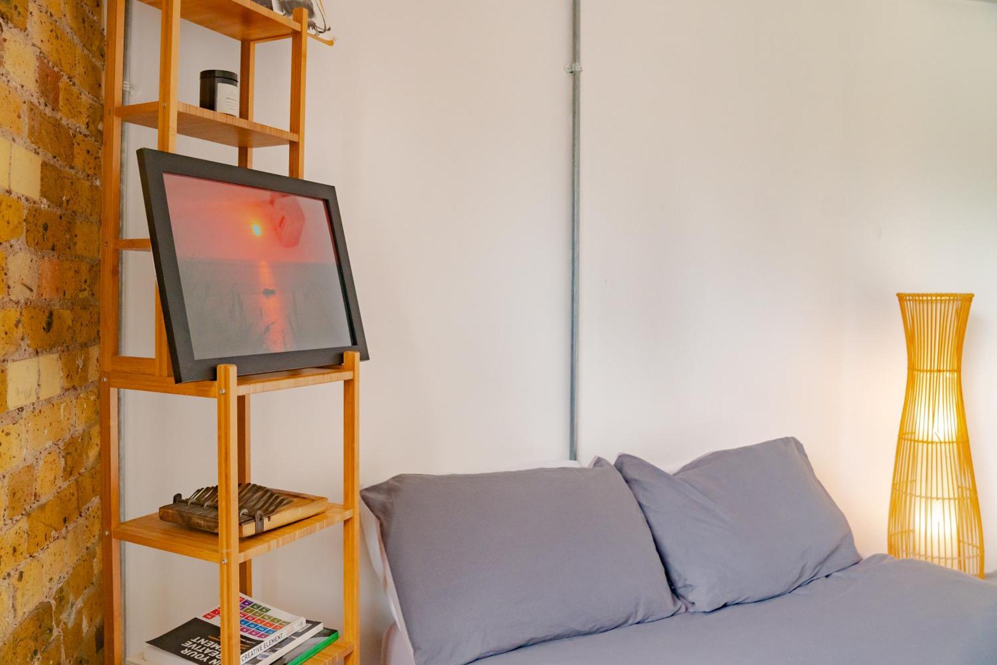 Loft Style Near O2, Abba Voyage, Excel * Londres