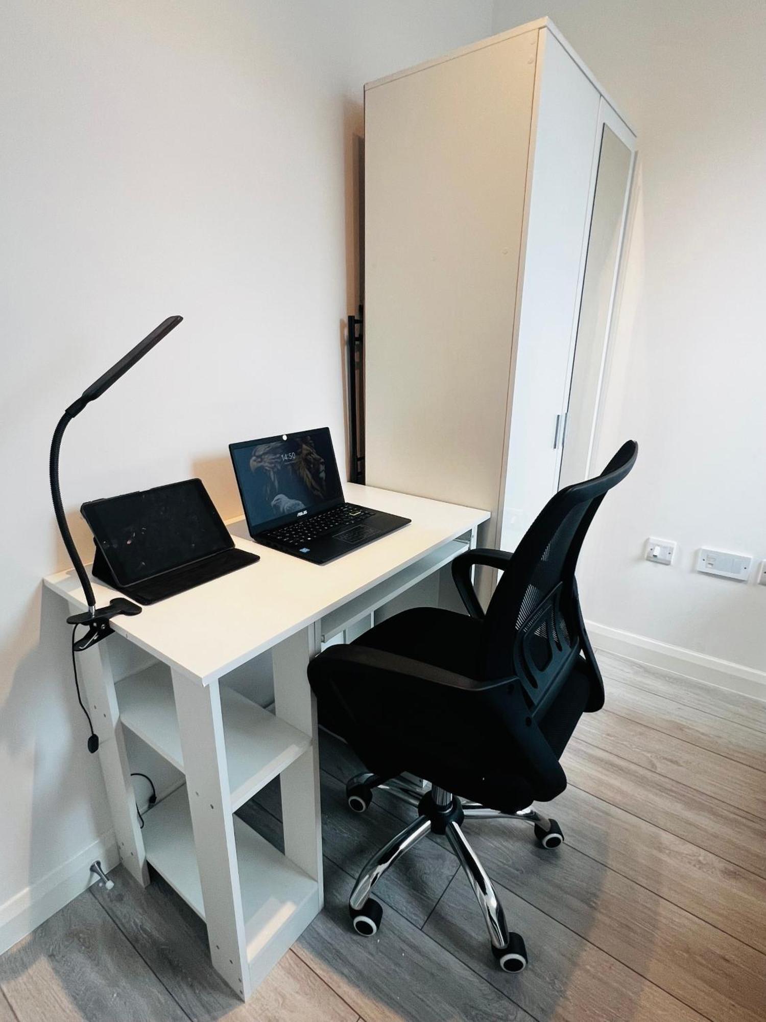 Ivory Penthouse Next To Wembley Stadium By Imperia Londres