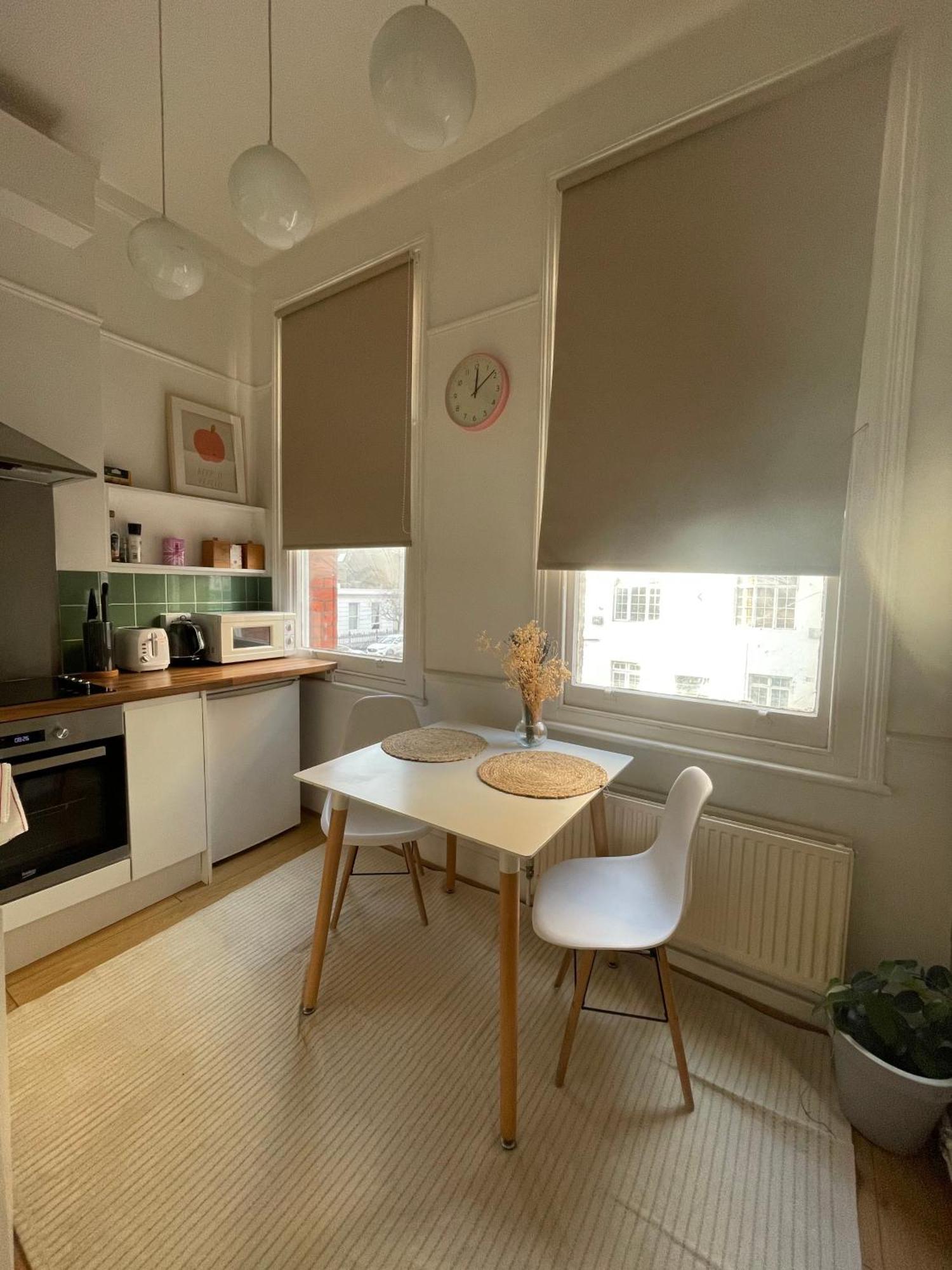 Modern Flat In Victorian West Kensington Mansion Appartement Londres