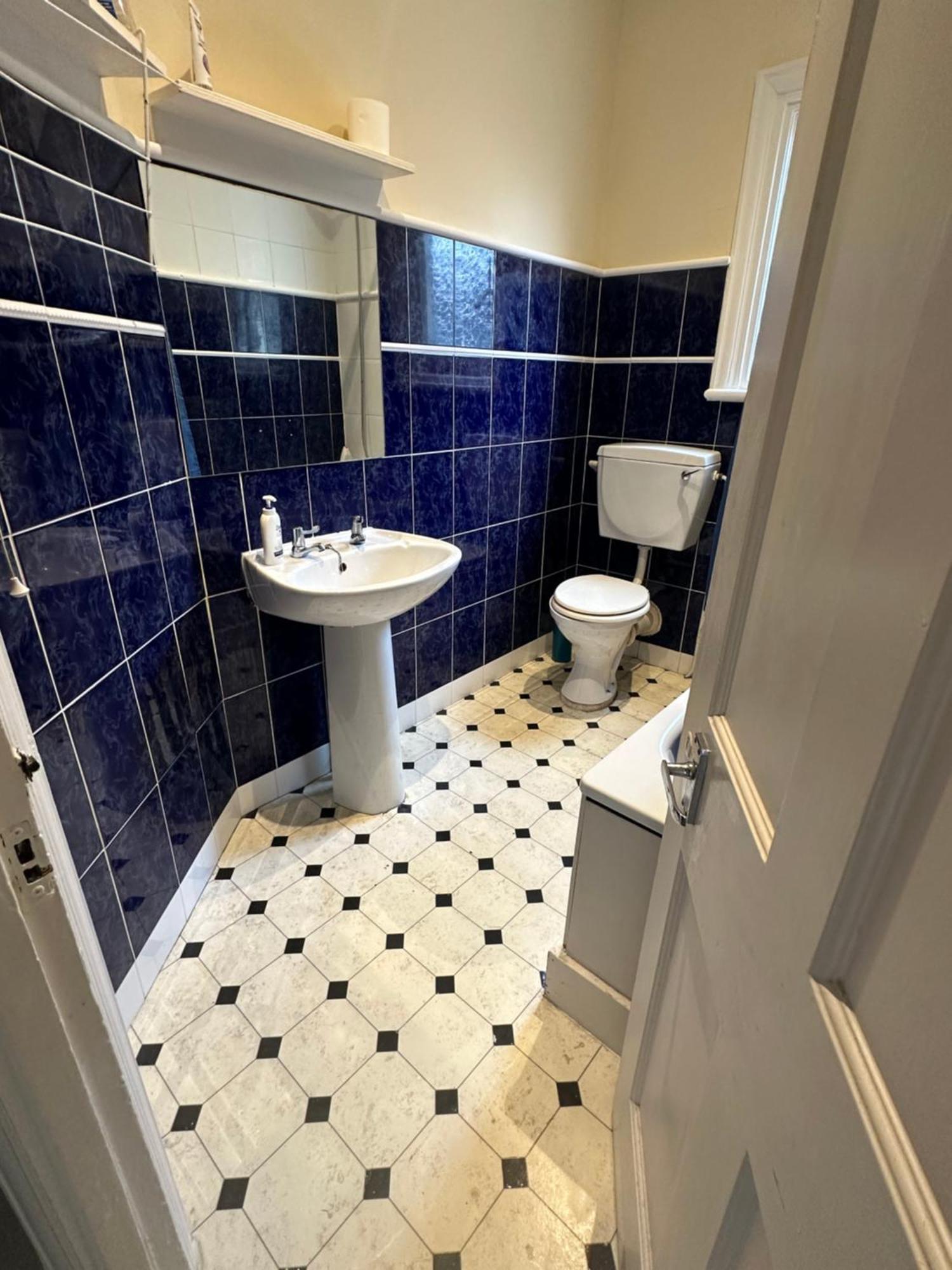 Double Bedroom In Séjour chez l'habitant Londres