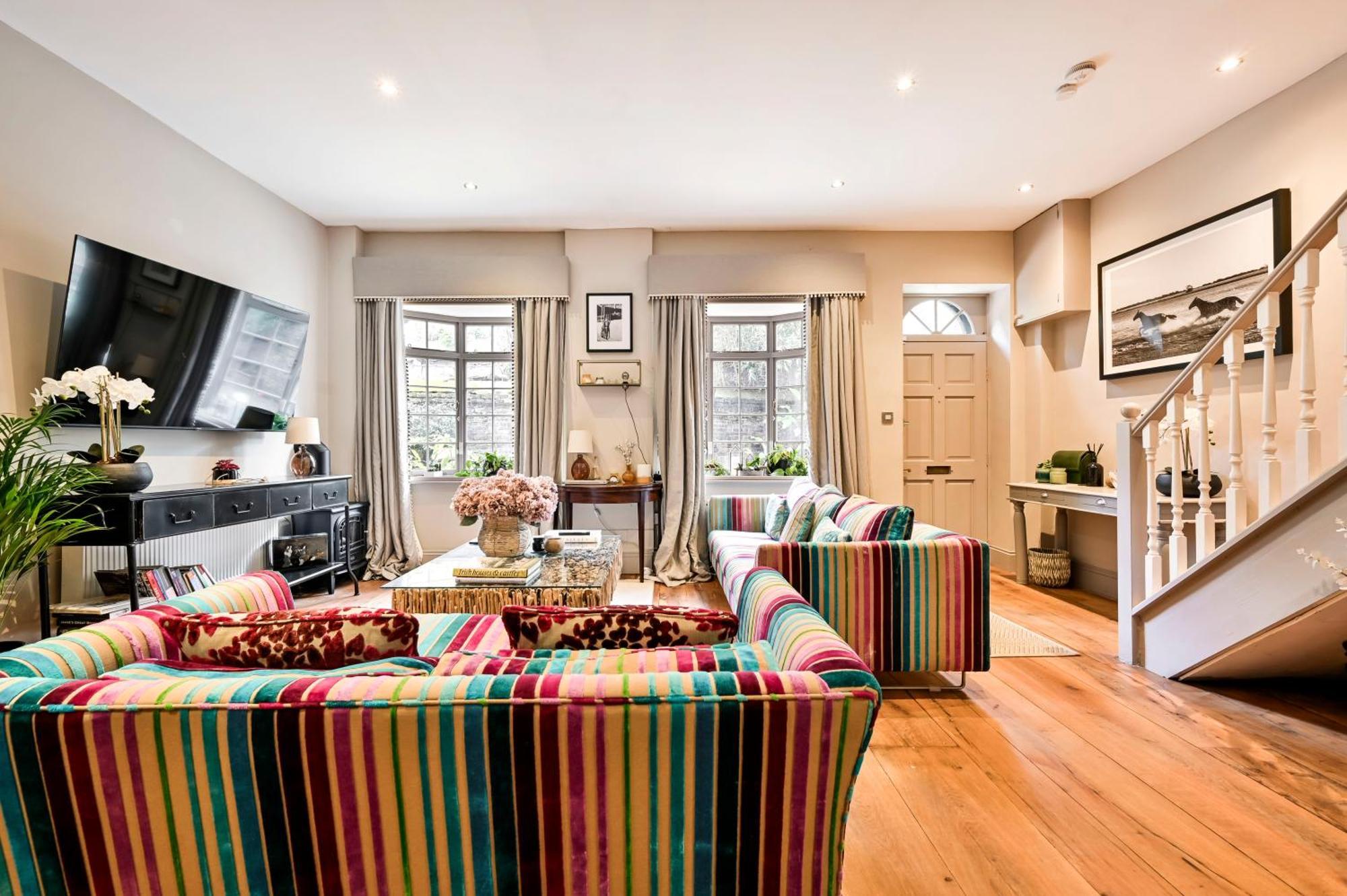 Apartment Magnificent 2 Bed Hyde Park Mews House London