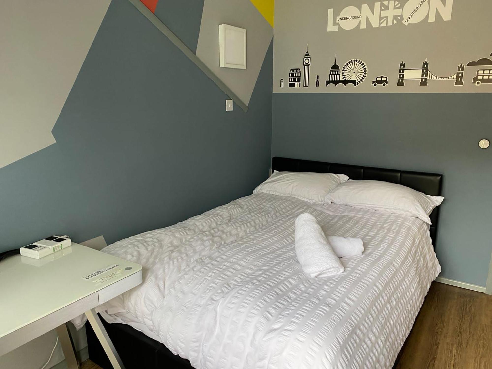 Luxurious Soft Water Air Conditioning Tv 5 Bed Arcade House Vakantiehuis Londen