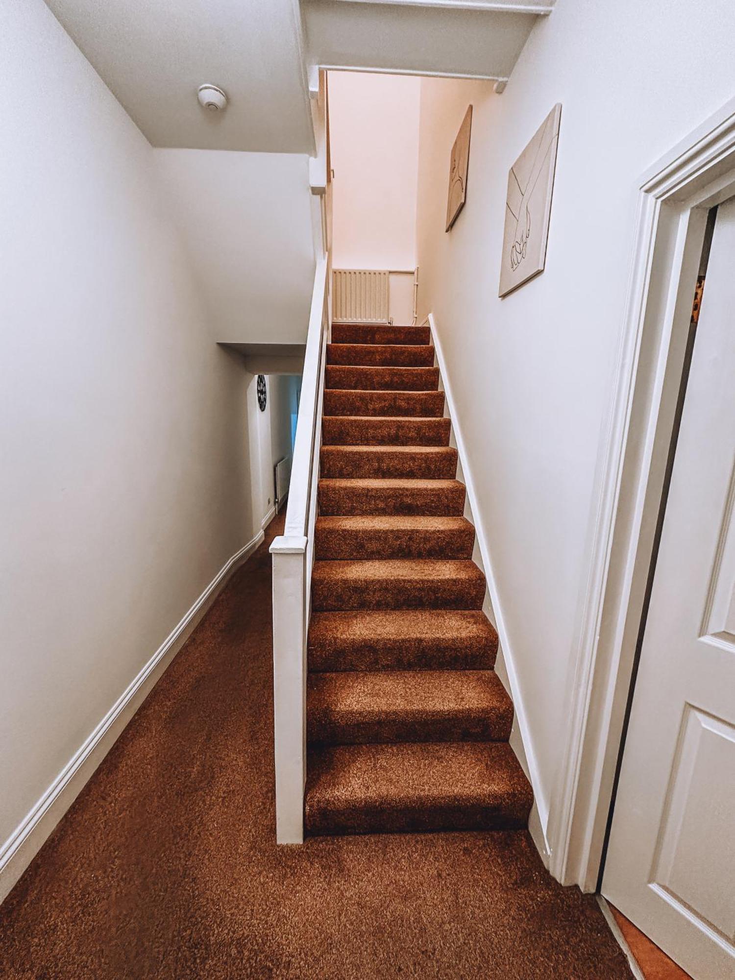Spacious 3 In Tooting London
