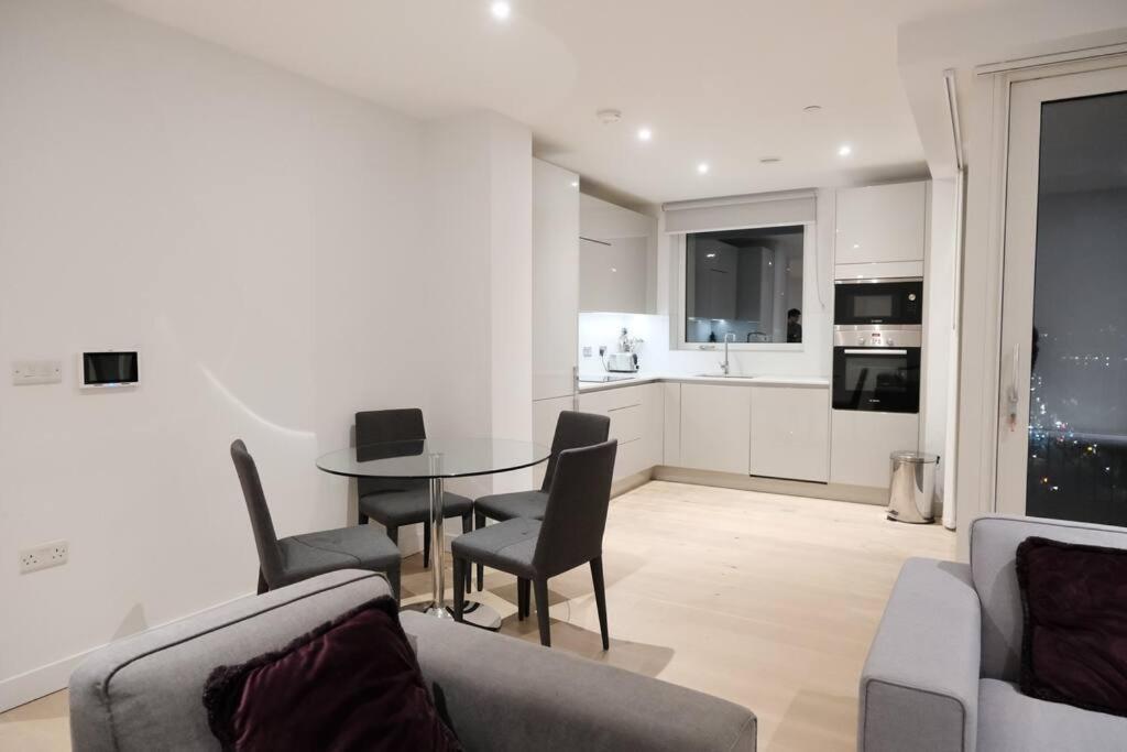 Luxury 2b2b In Apartamento