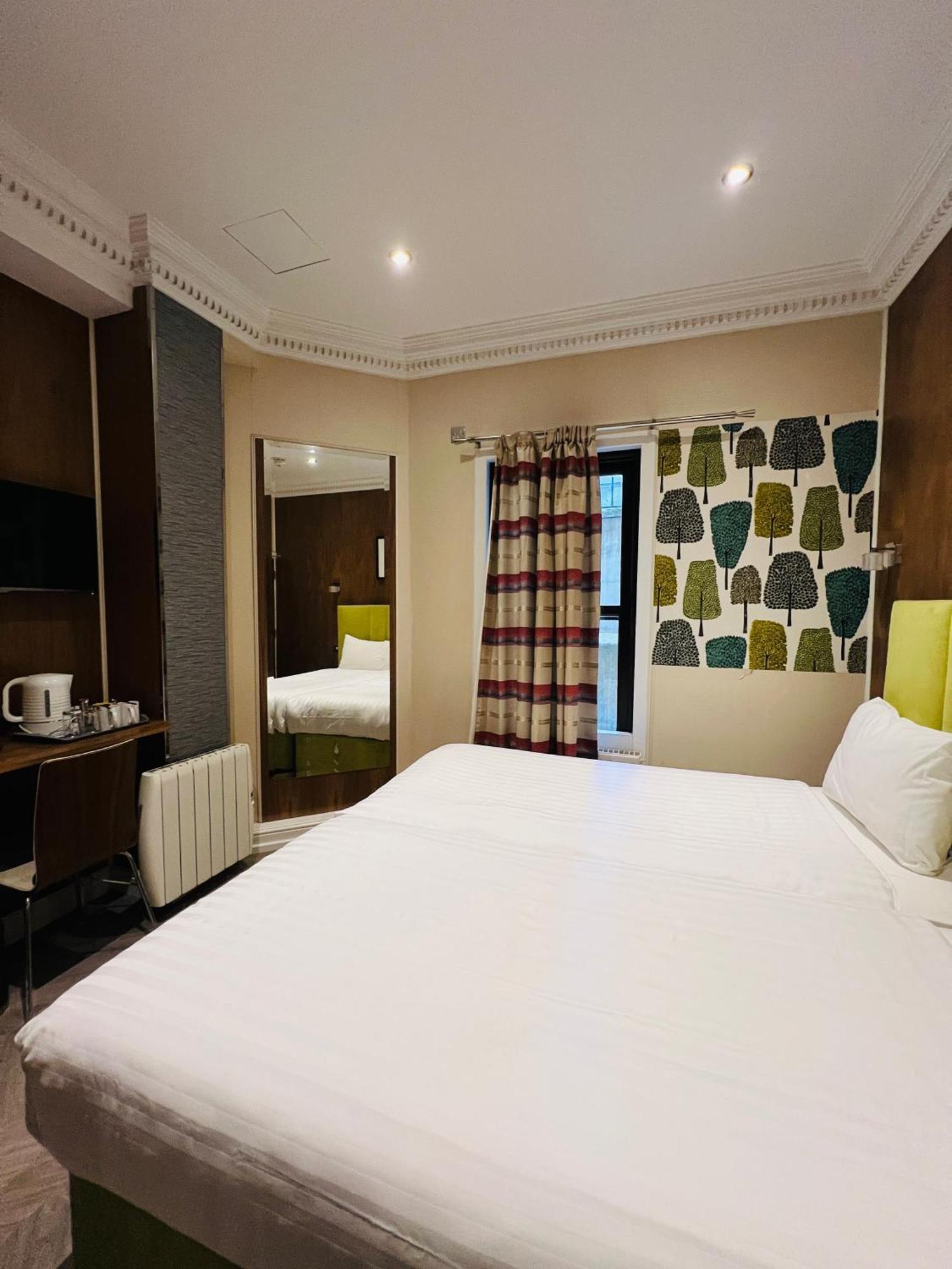 Hotel Cheshire Central
