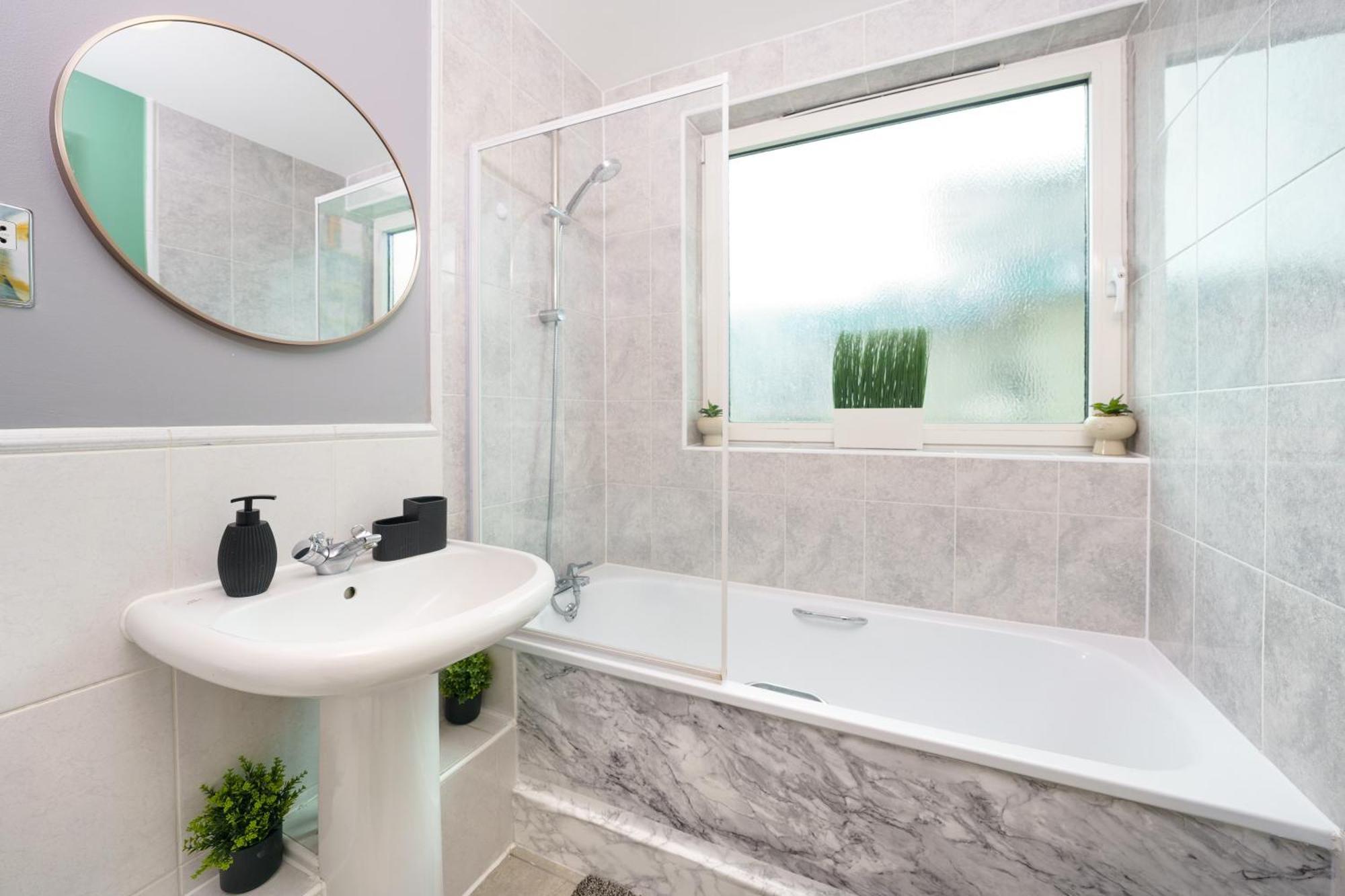 St George Thames Apartment London