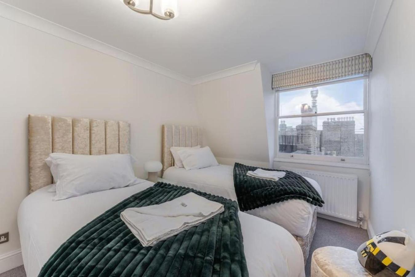 Harley Street Spectacular With High Ceilings, High Luxury Apartamento