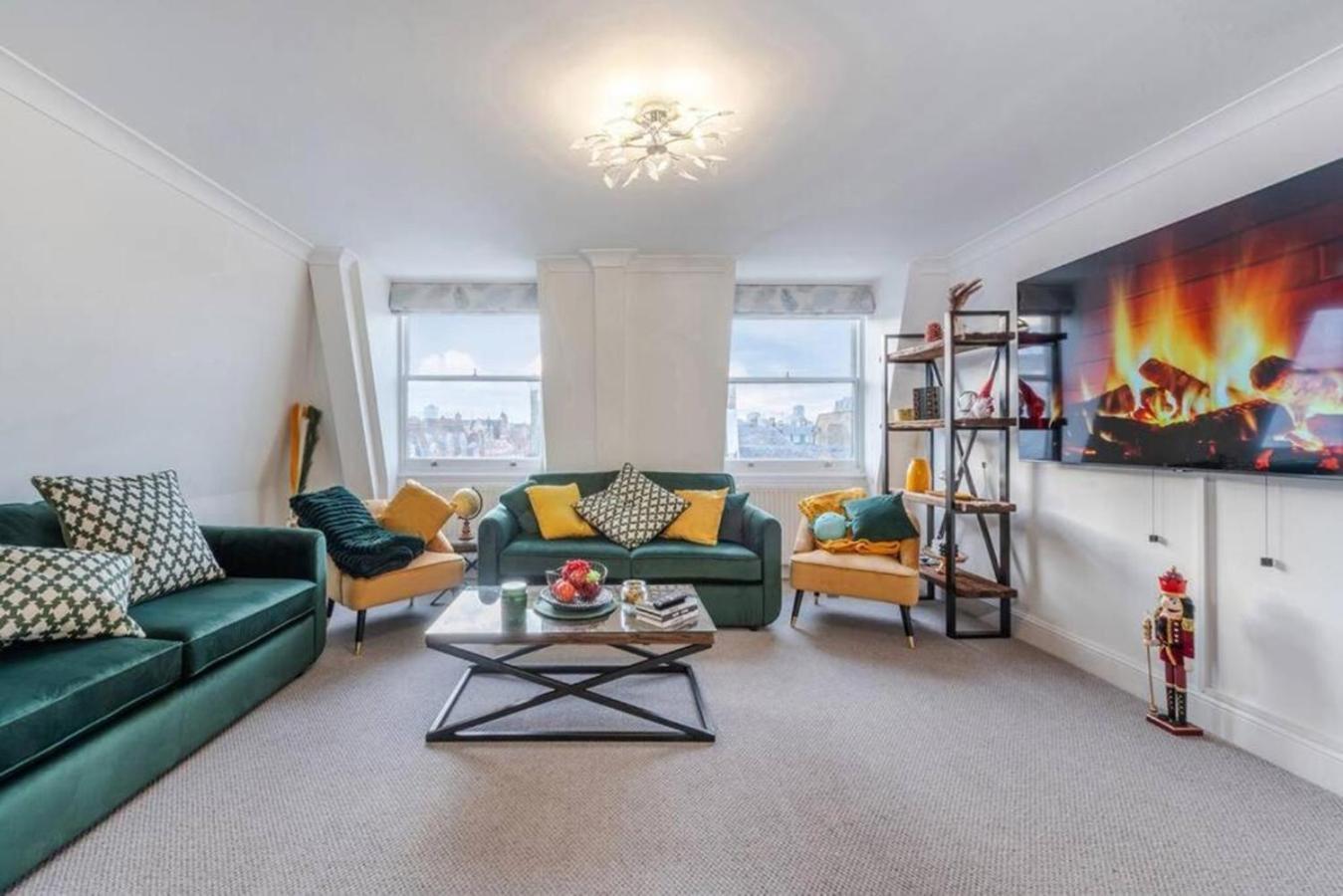 Harley Street Spectacular With High Ceilings, High Luxury
