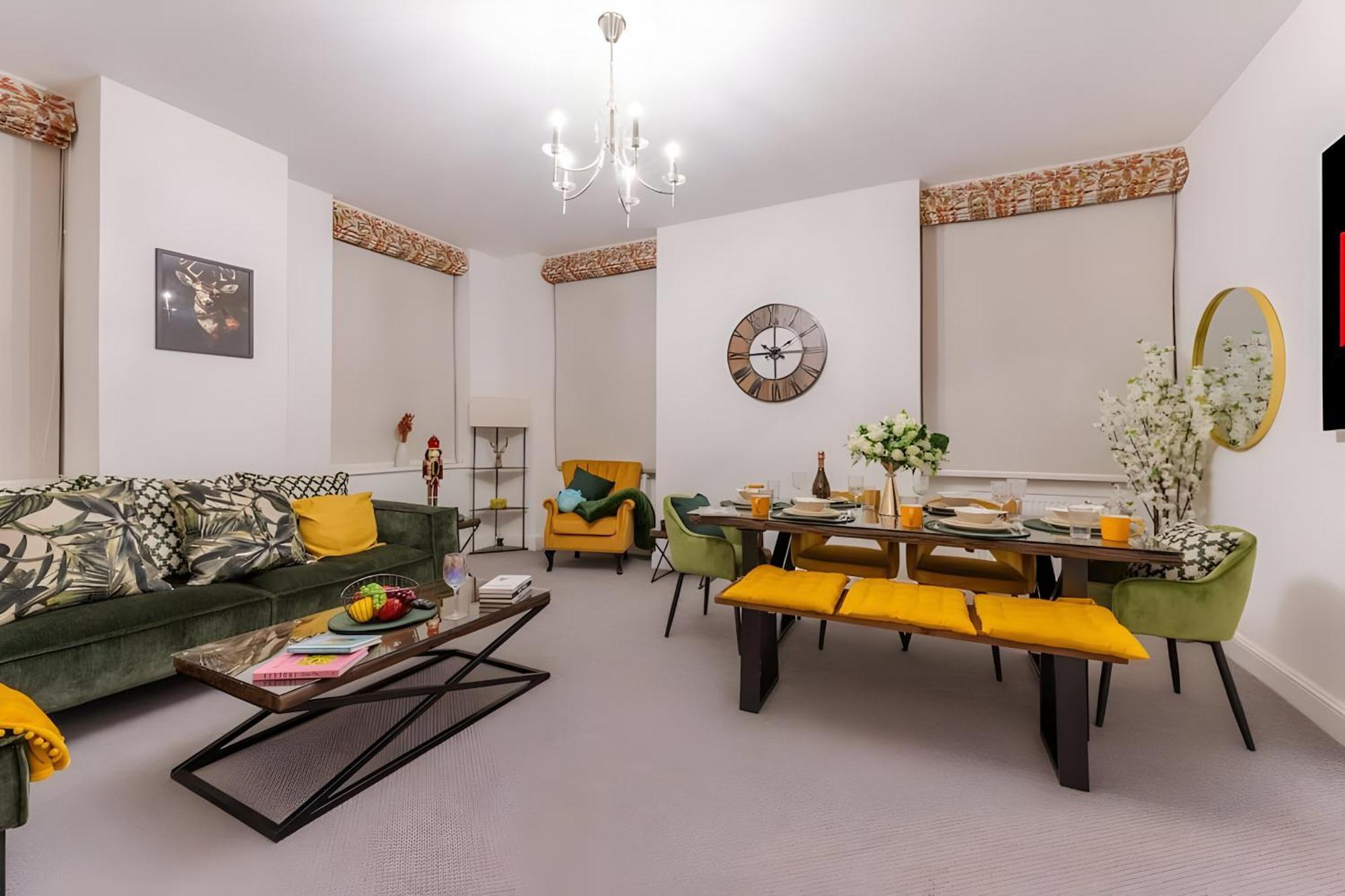 Harley Street Spectacular With High Ceilings, High Luxury *