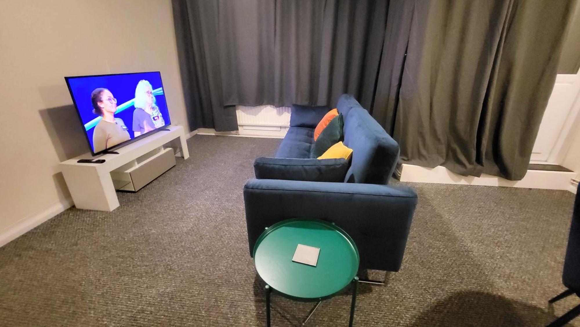 Apartamento Garland Modern Spacious Flat, *