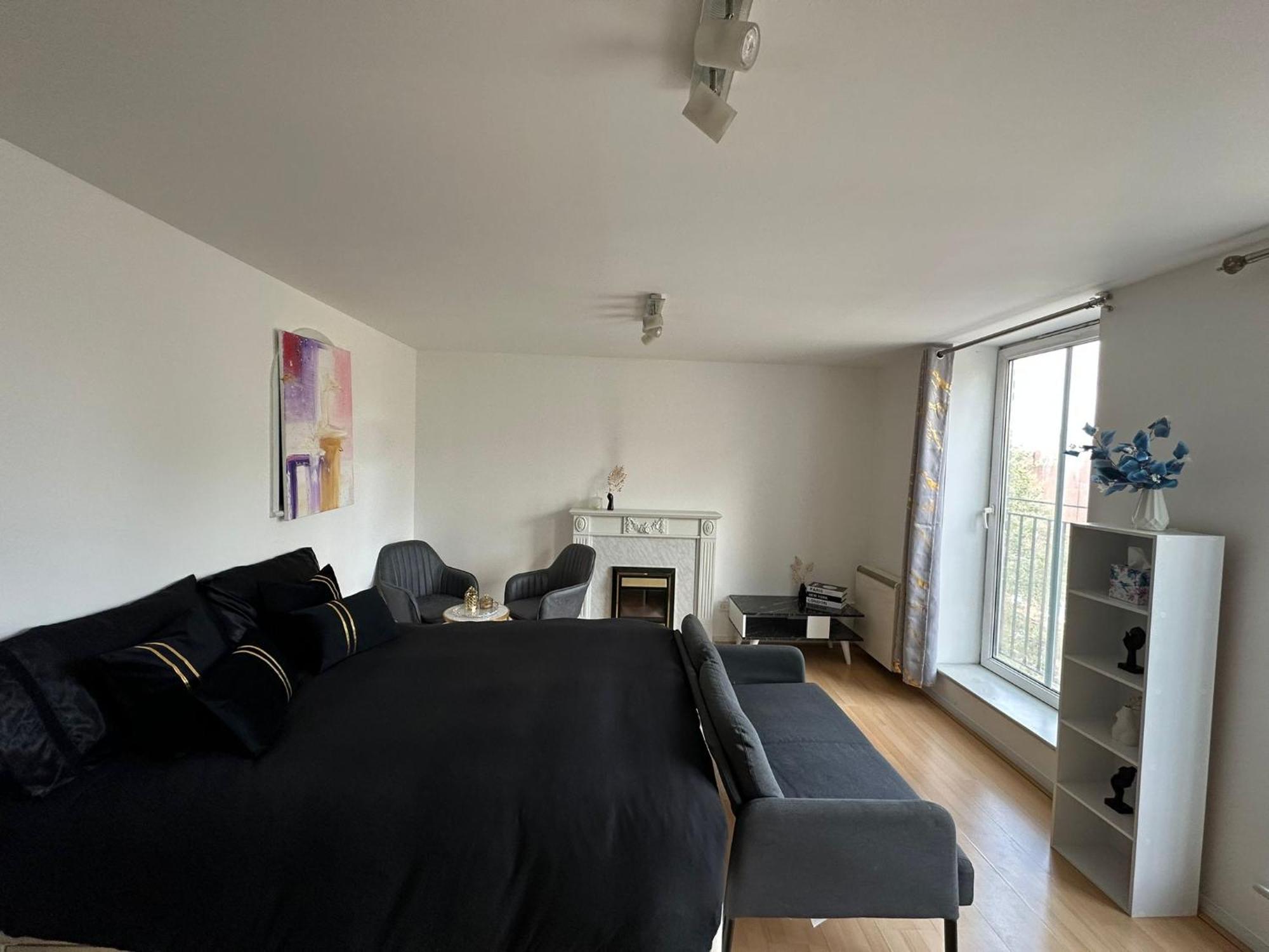 Guest house Luxury Near Eye Zone 1 *