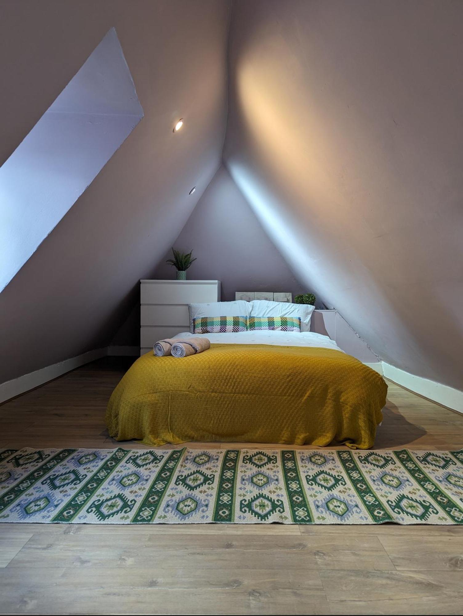 Apartamento 2 Bed In The Heart Of Stoke Newington