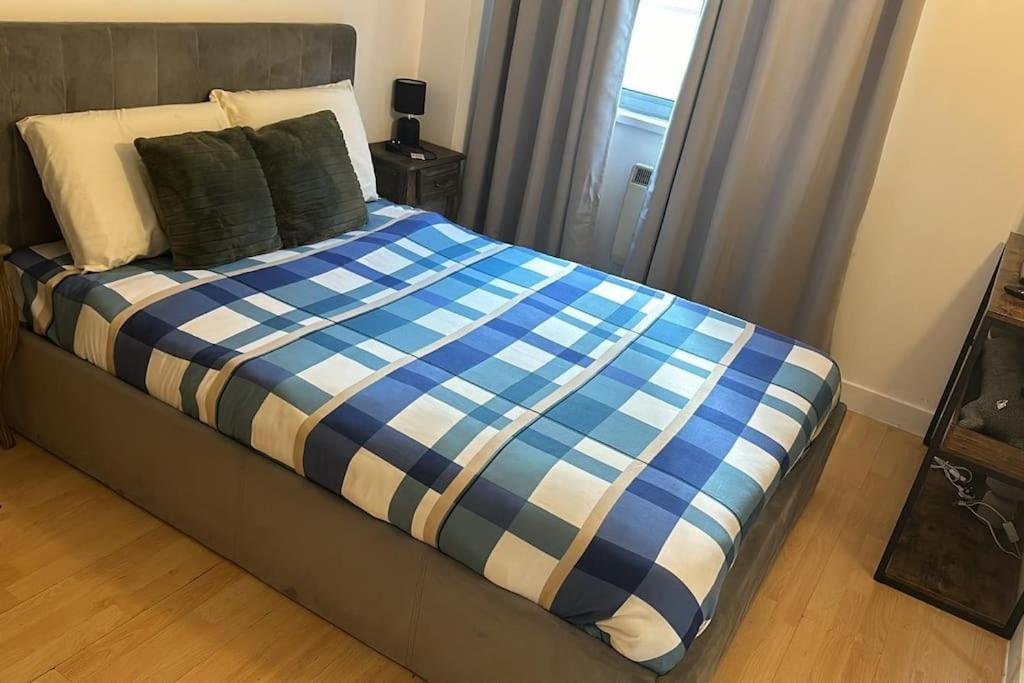 Central + Gym + Pool + Parking * Londres