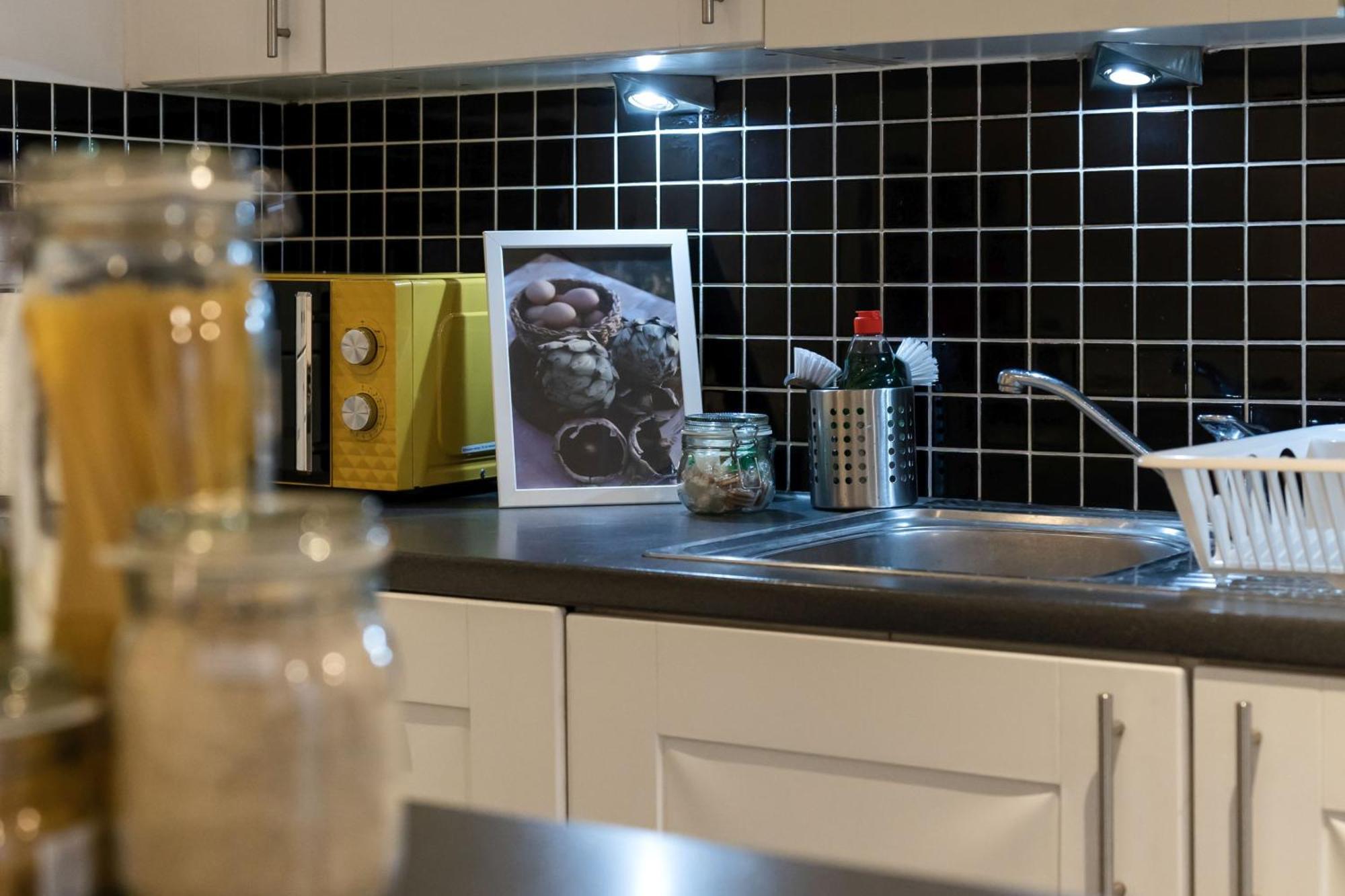 Apartamento Livestay - Modern Two Bed In Stratford Londres