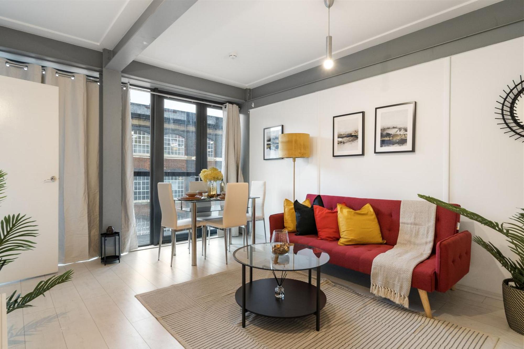 Livestay - Modern Two Bed In Stratford Londres