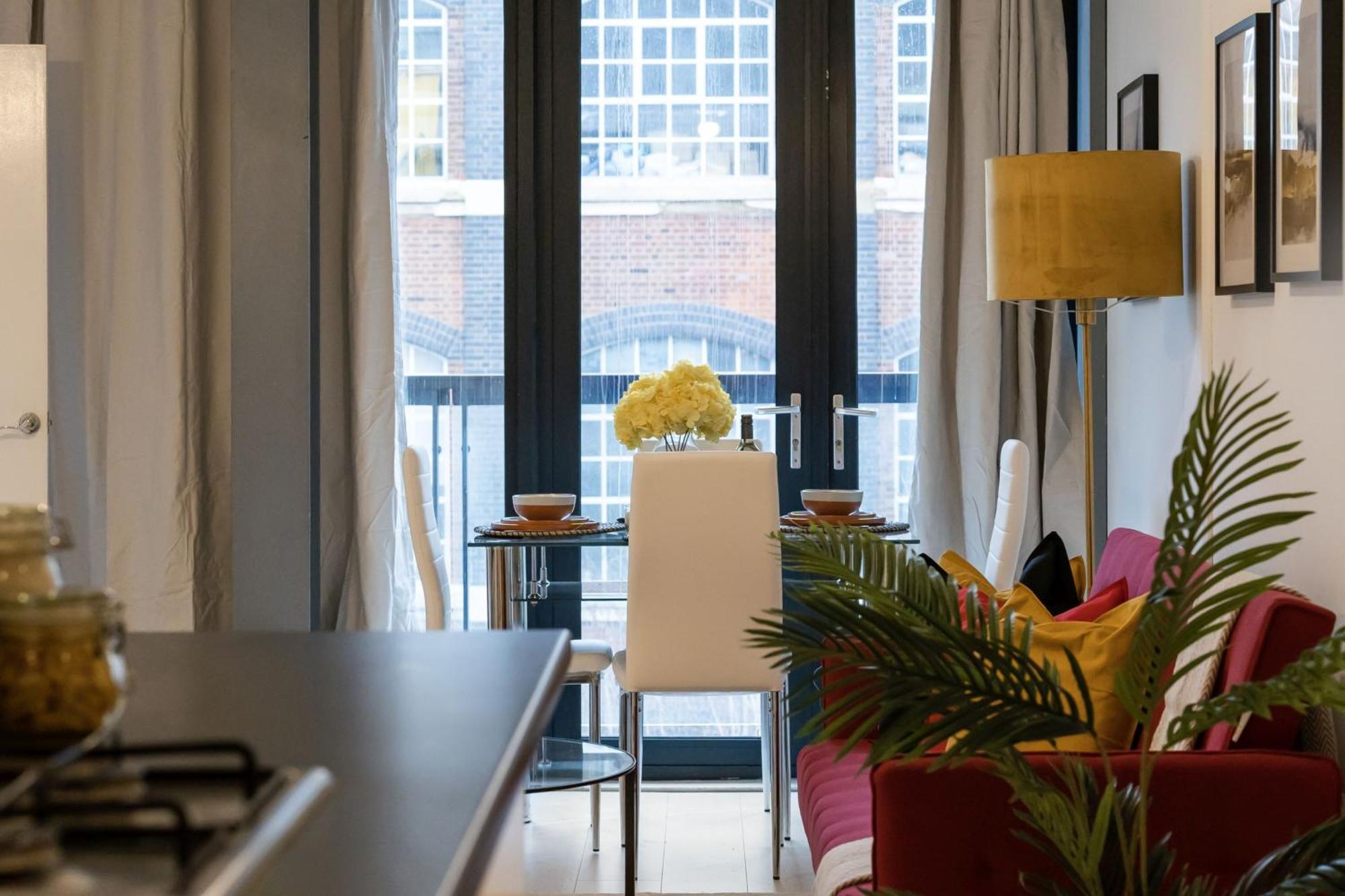 Livestay - Modern Two Bed In Stratford