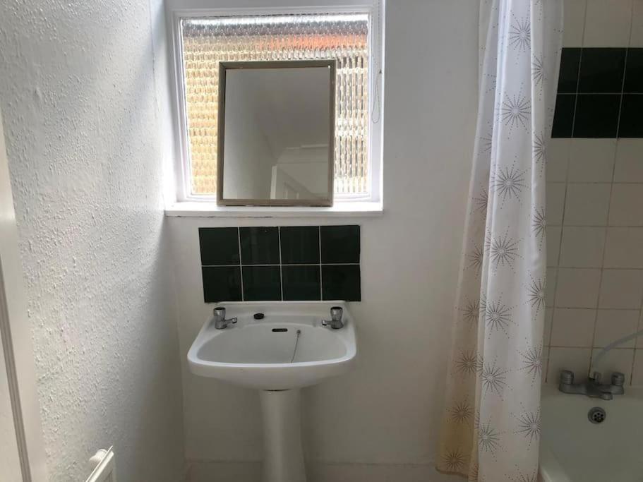 Apartamento East 2 Bedroom Flat *