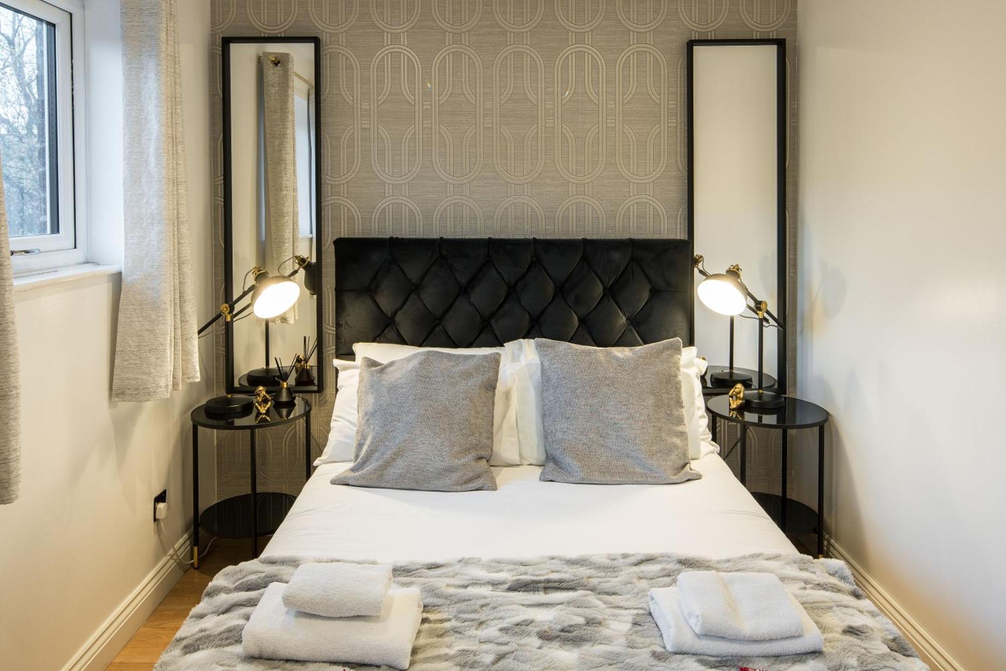 Charming 2-bed House In * Londres