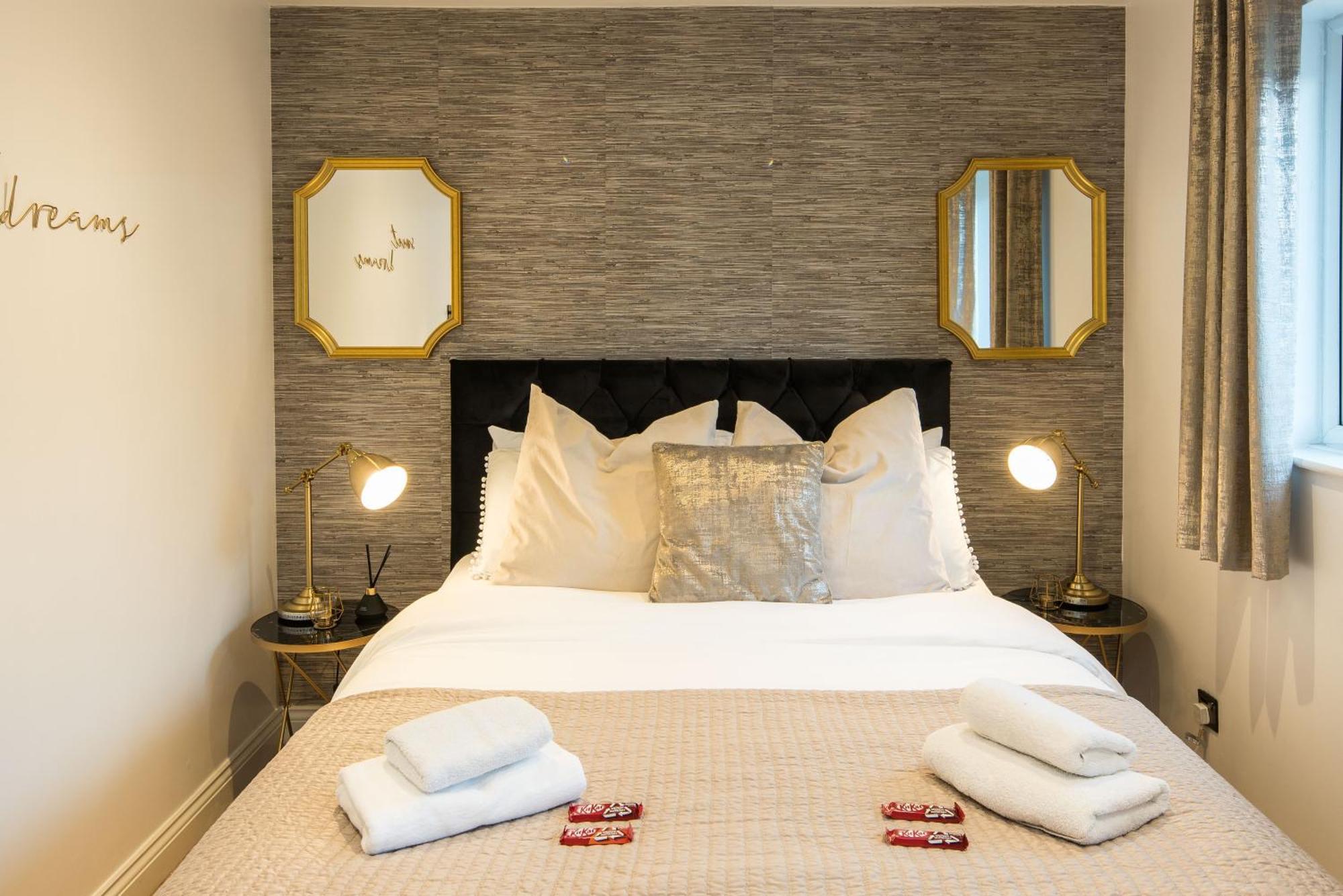 Charming 2-bed House In * Londres