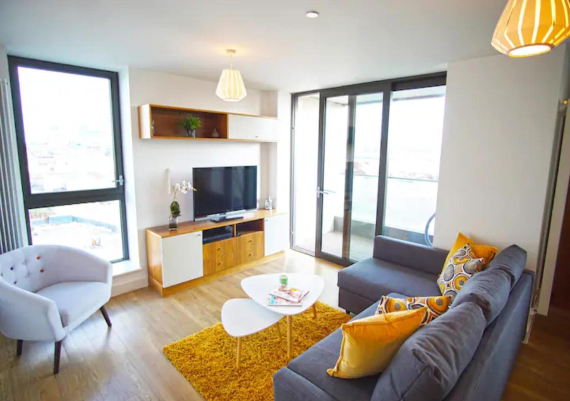 Apartment Deluxe Spacious 2Br Flat Near Excel London And O2 Arena *