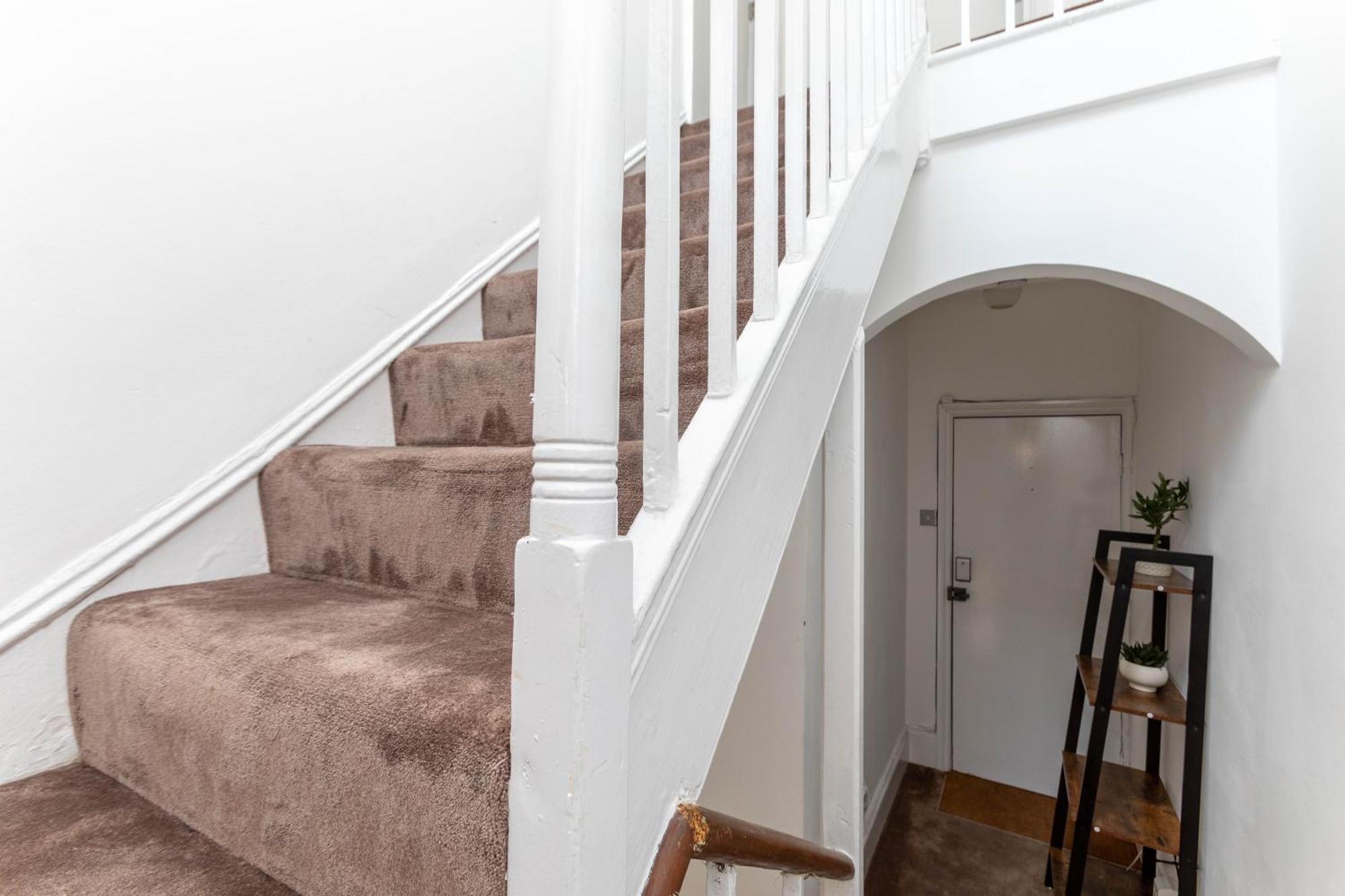 3 Bedroom House In Notting Hill