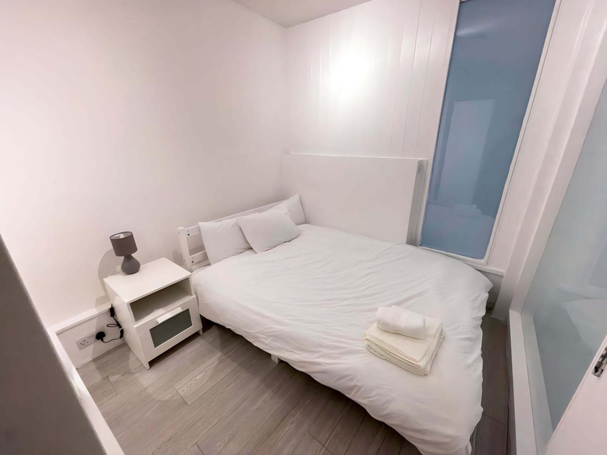 2 Bdrm Contemporary