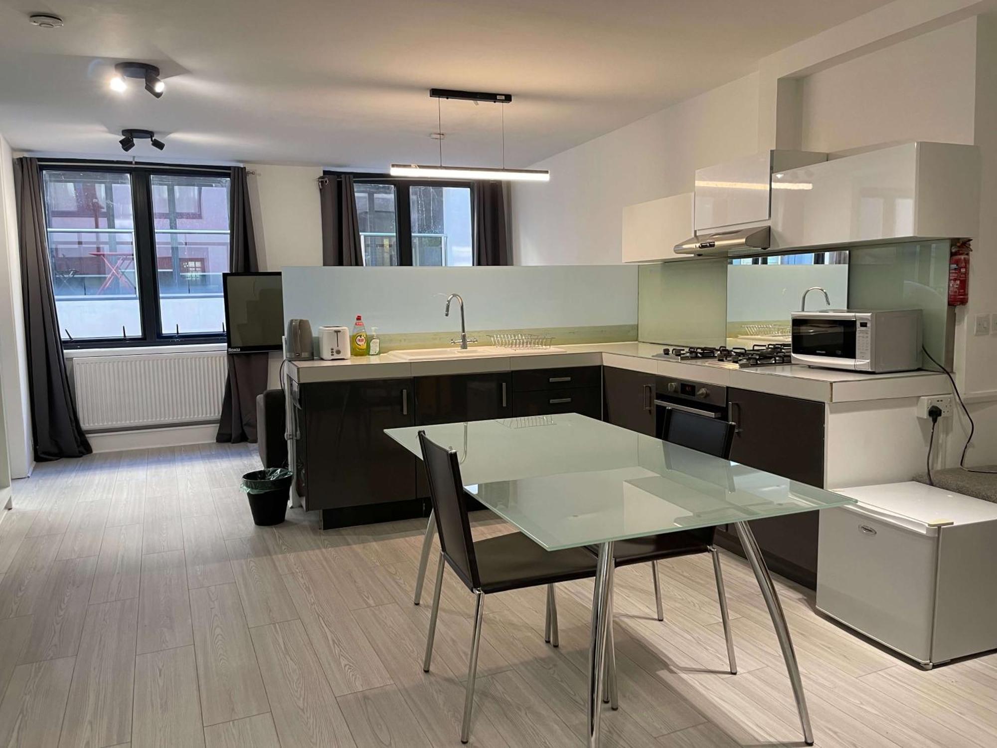 Appartement 2 Bdrm Contemporary