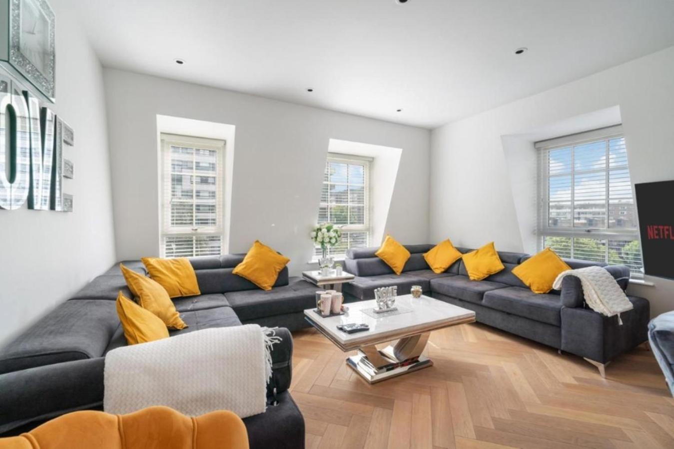 Marble Arch Penthouses With Skyline Views *