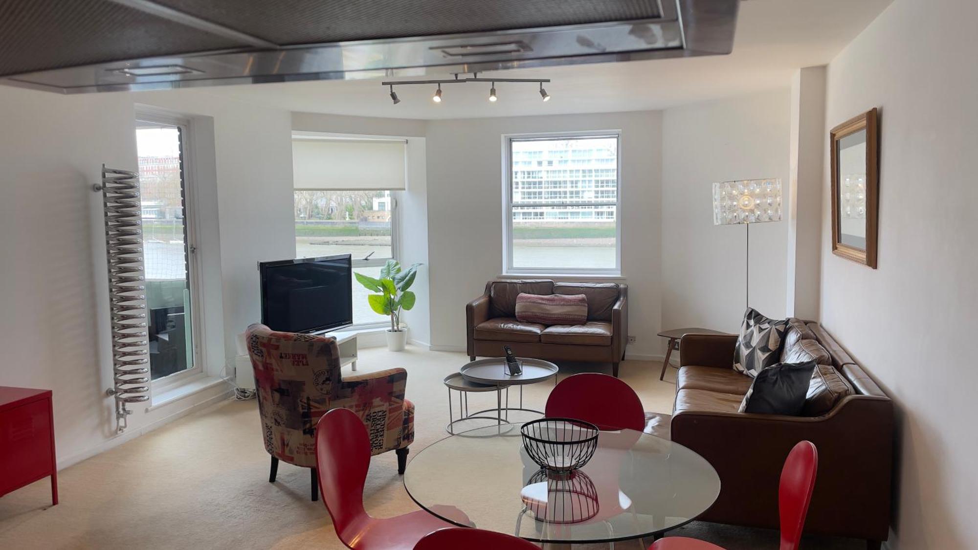 Us Embassy Spacious Nine Elms Appartement