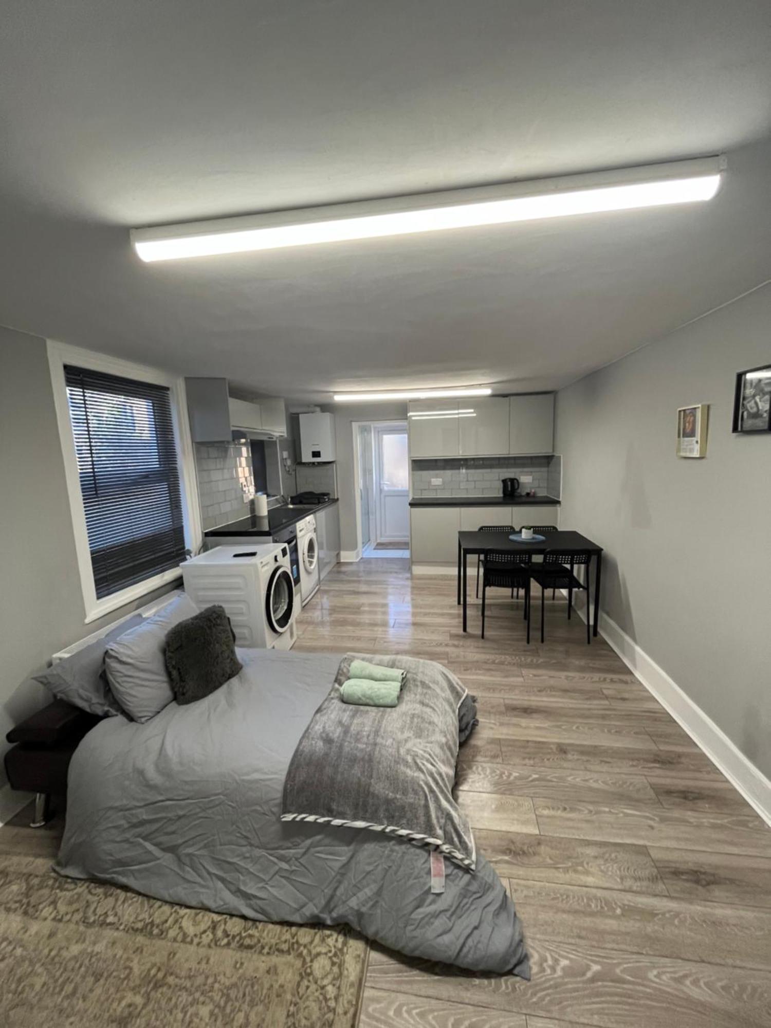 Appartement Cozy Two Bed In Brixton Next To Station