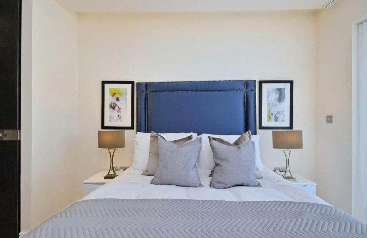 In Luxury Modern With Pool, Gym & Access * Londres
