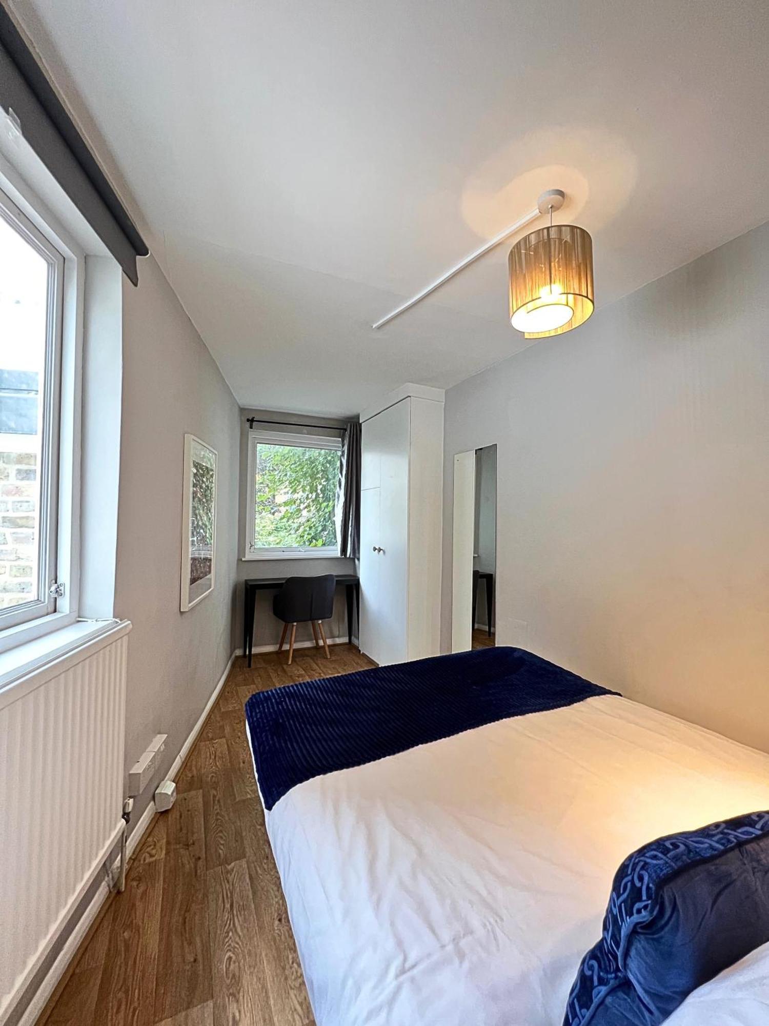 Kensington 2 Bedroom House-big Living Area And Kitchen-harrods-national History Museum-hyde Park-near 2 Underground Lines