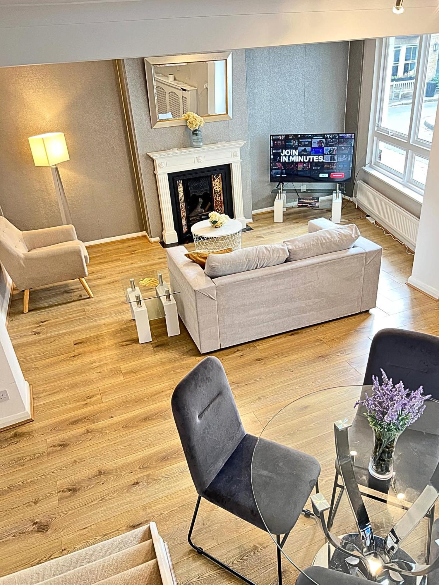 Kensington 2 Bedroom House-big Living Area And Kitchen-harrods-national History Museum-hyde Park-near 2 Underground Lines Vakantiehuis