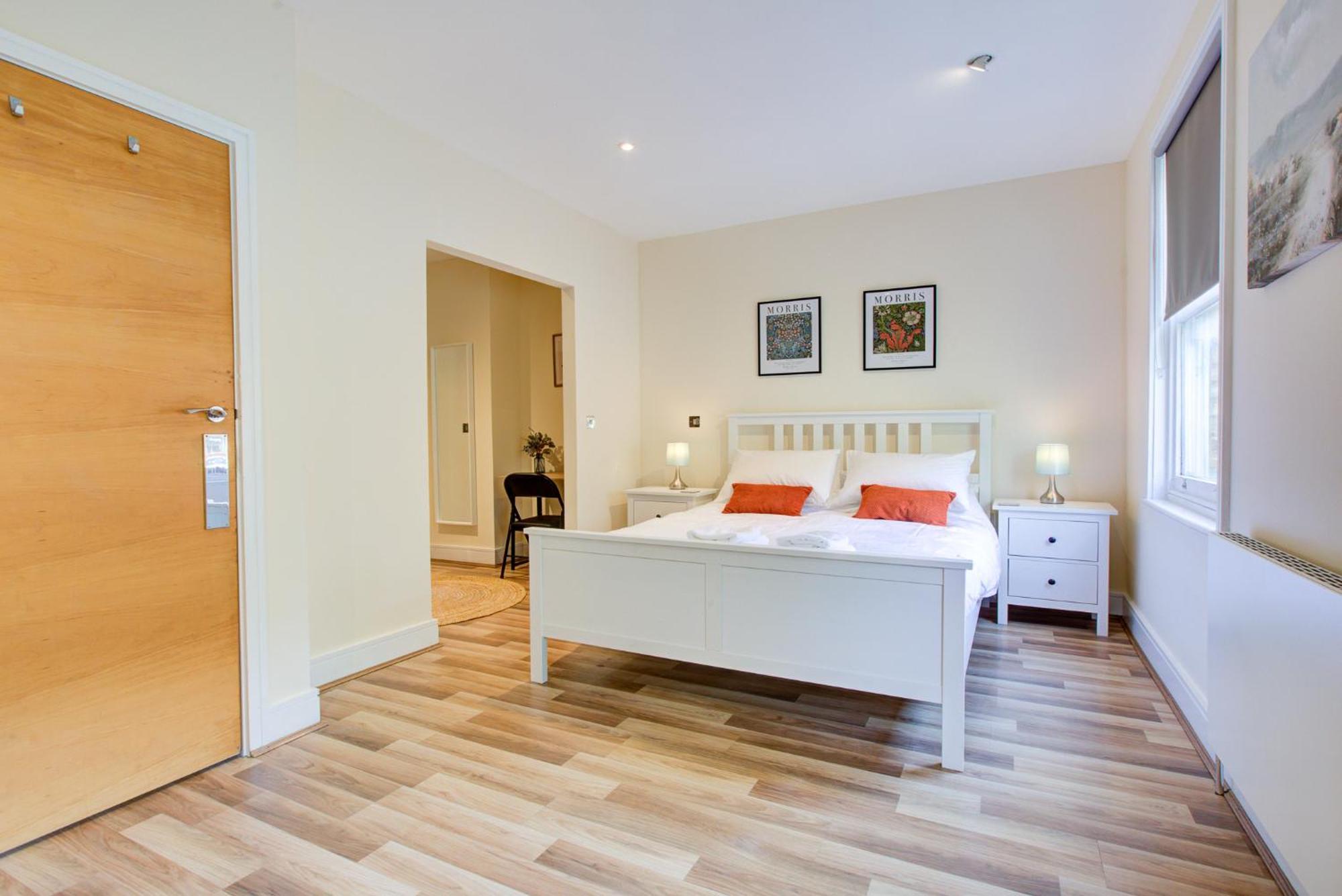 Stunning 4 Bedroom House London