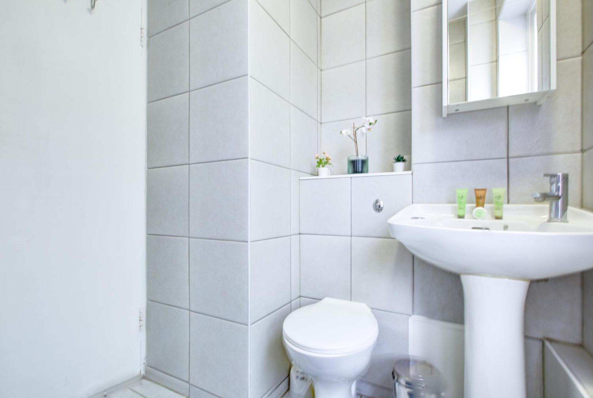 Lovely 2- Bedroom In Apartamento Londres