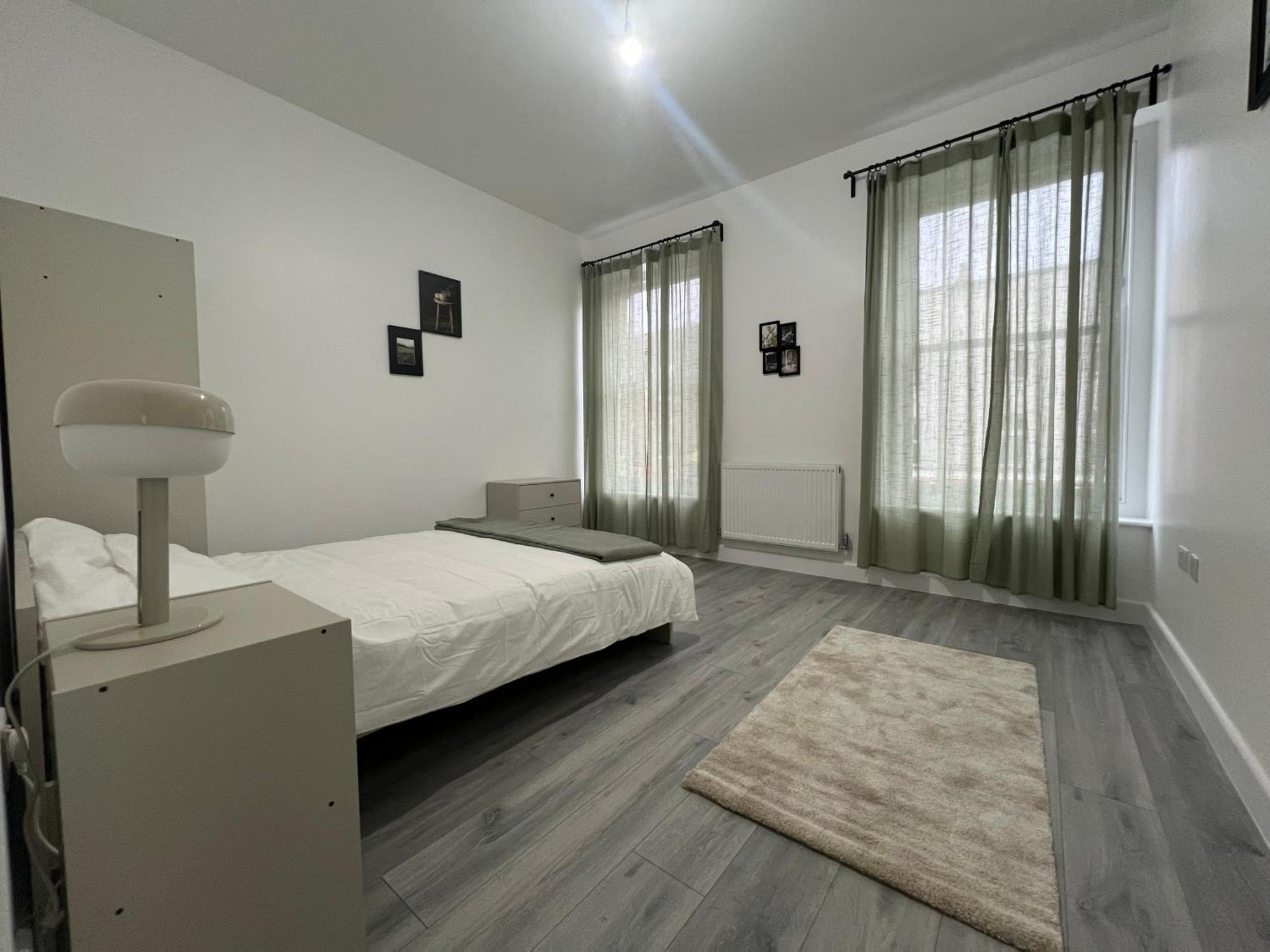 London Rooms