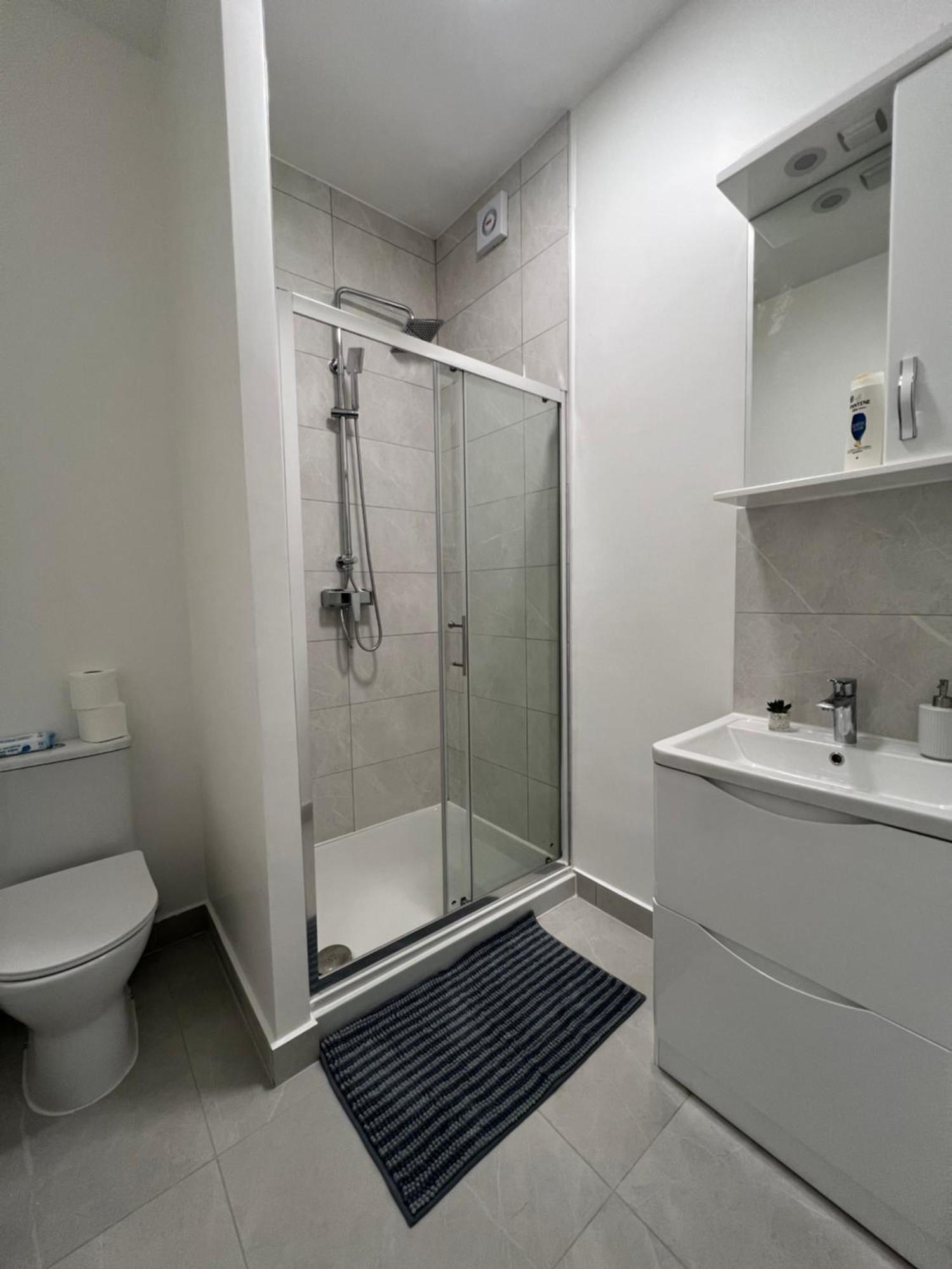 London Rooms