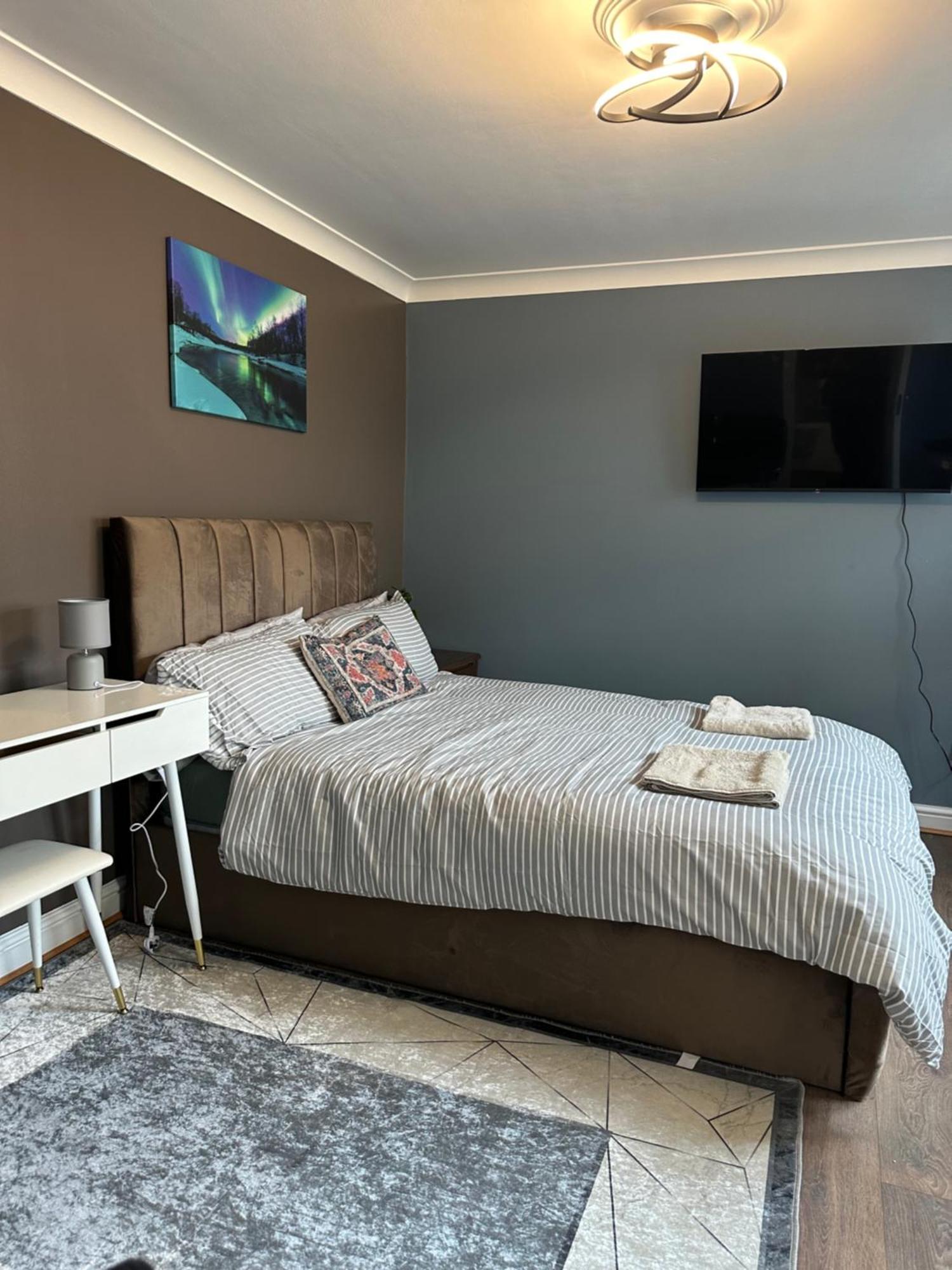 Apartment Amazing Ground Floor One Bedroom Forest Road