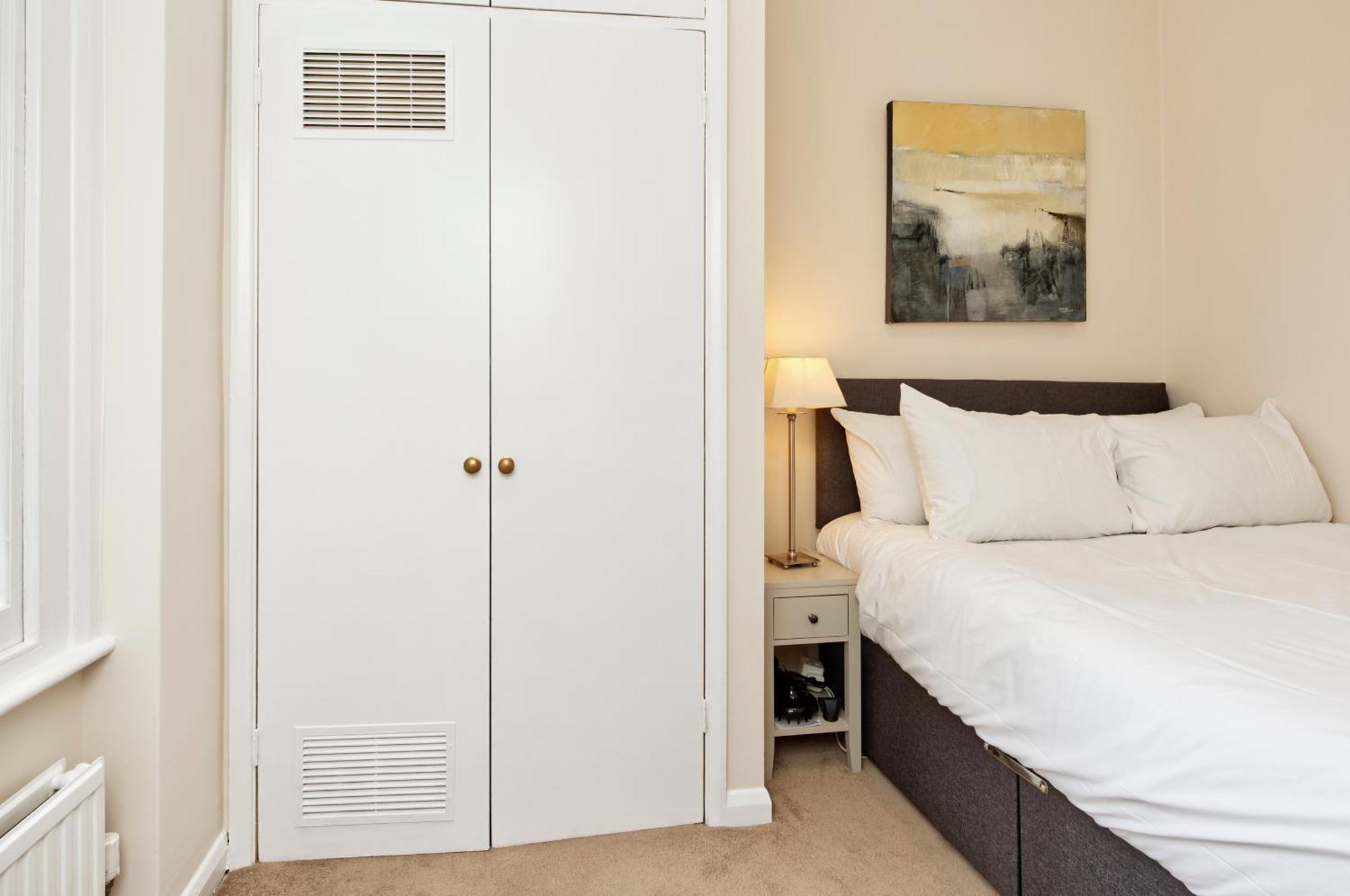 Elegant Earl's Court Flat By Underthedoormat Appartement